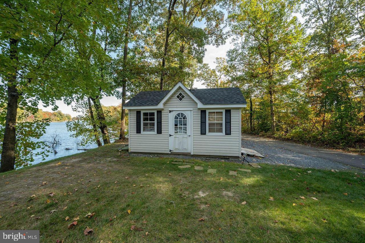 WEST RIVER - Residential