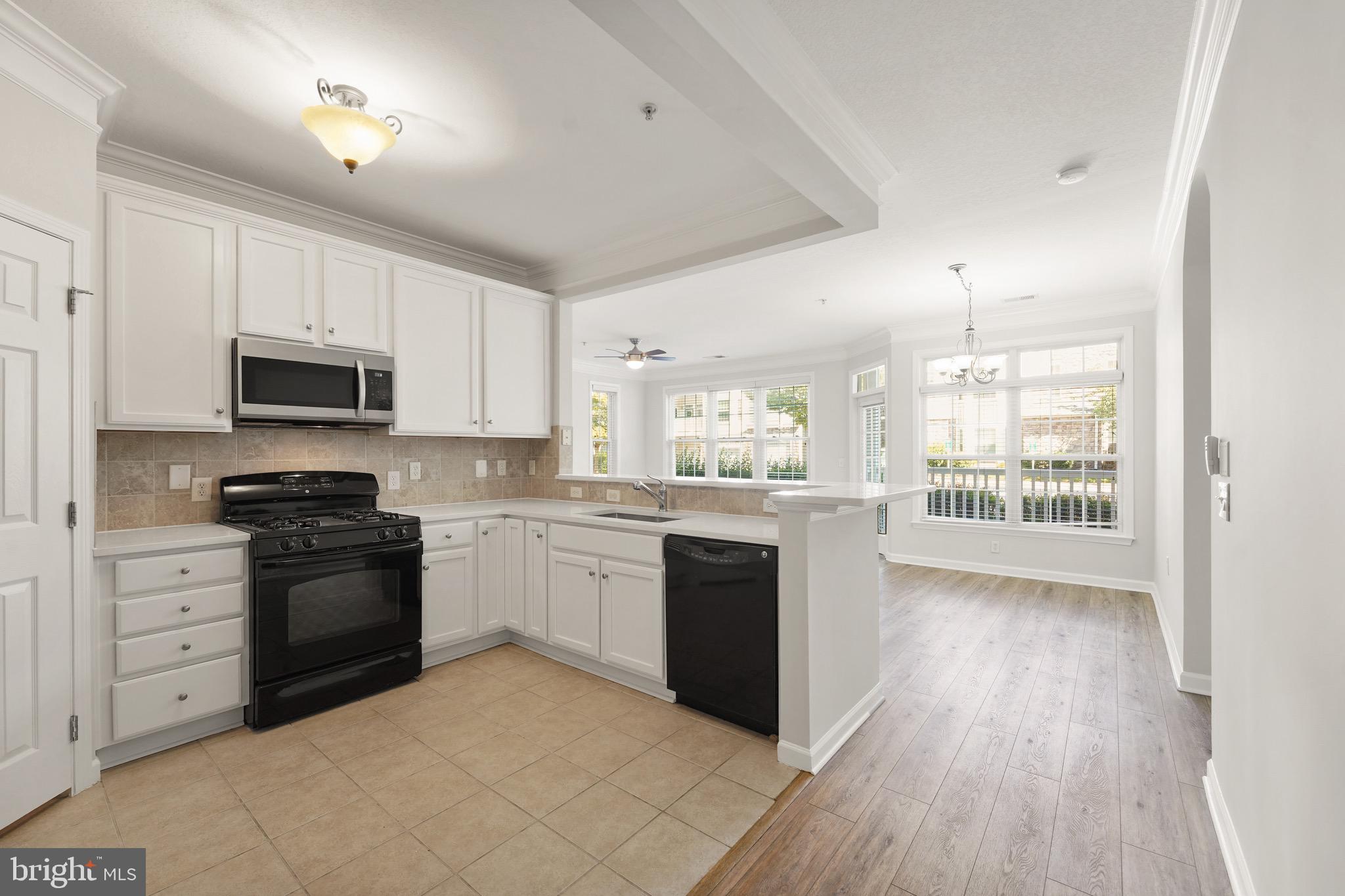 WESTCHESTER AT STRATFORD - Residential