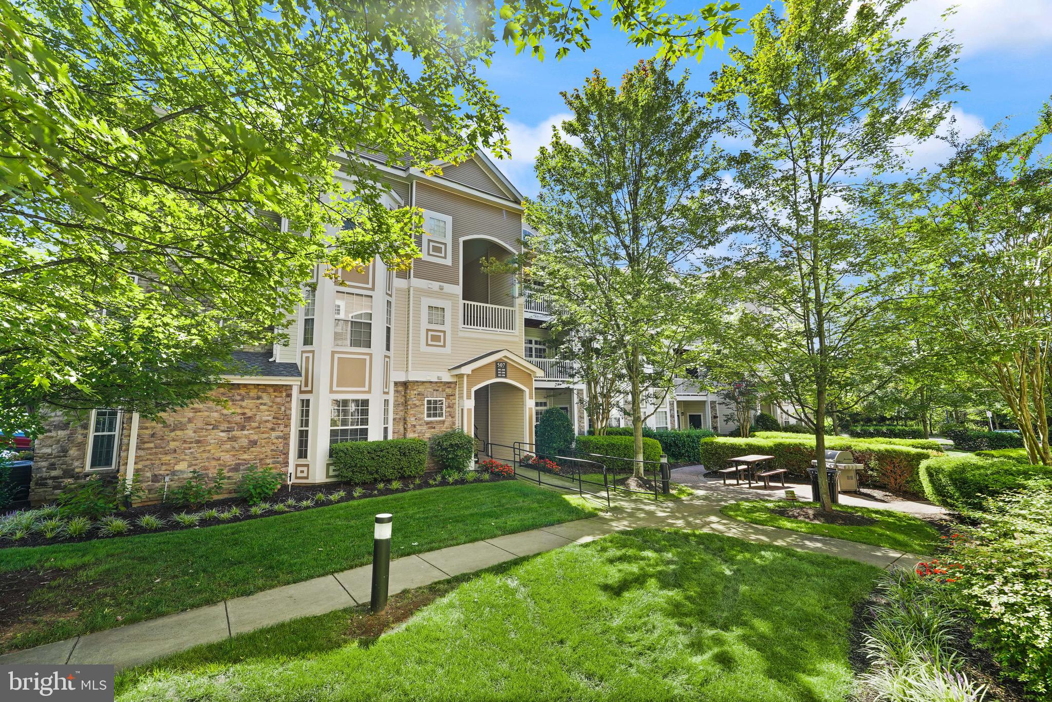 WESTCHESTER AT STRATFORD - Residential