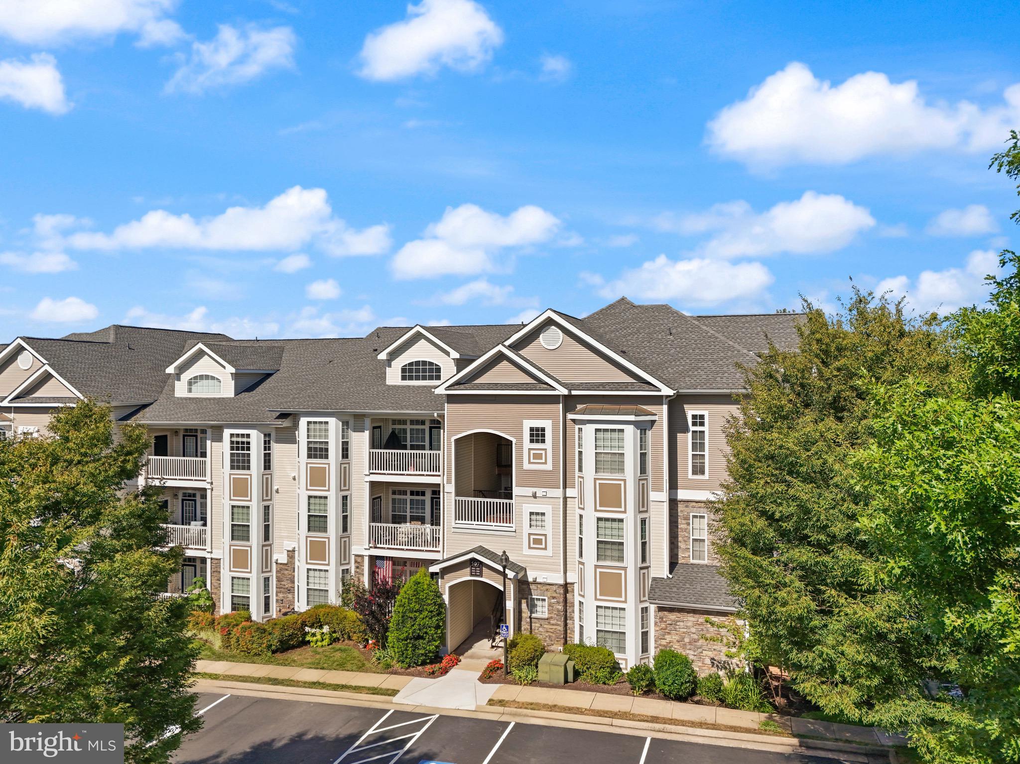 WESTCHESTER AT STRATFORD - Residential