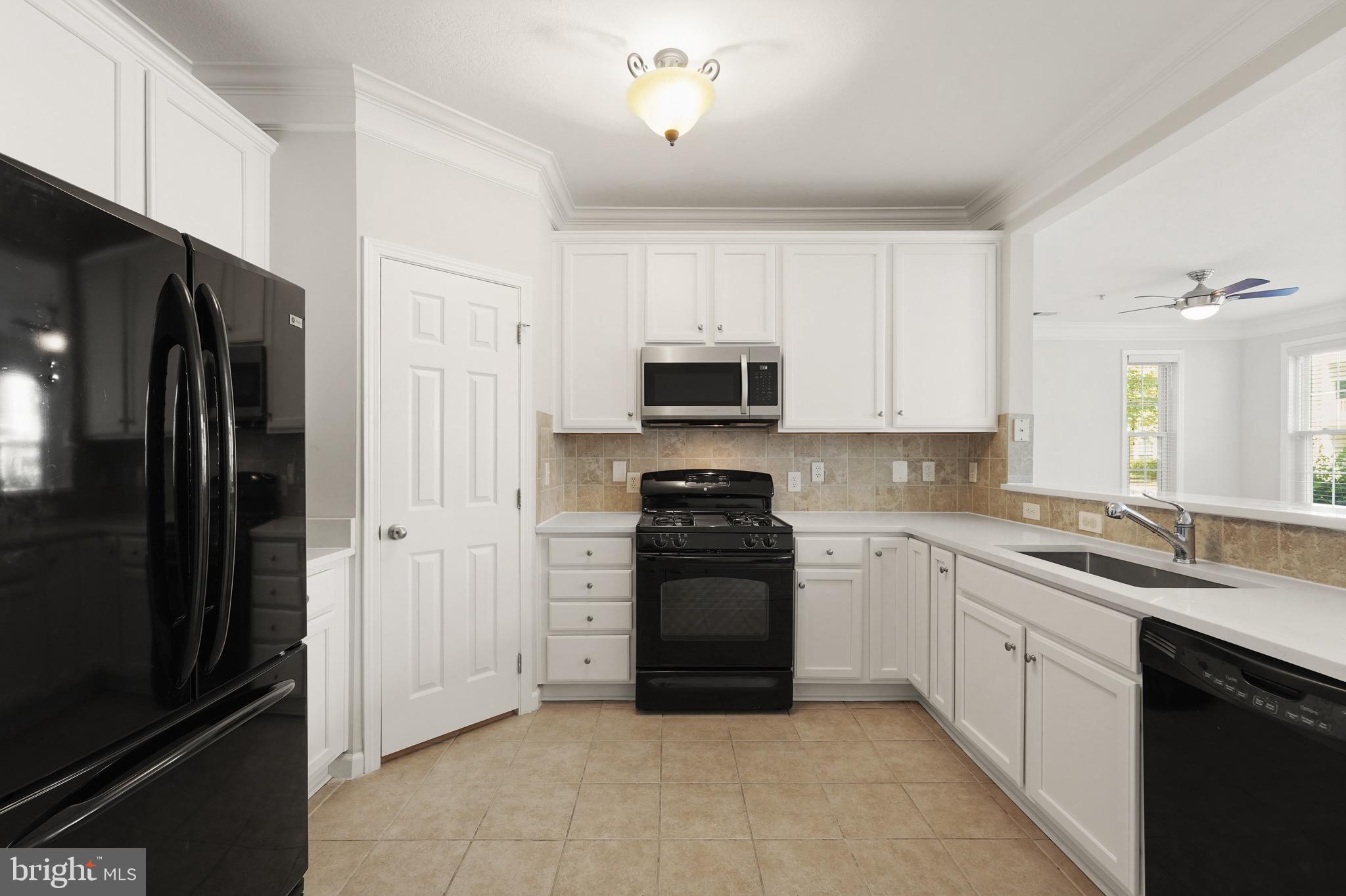 WESTCHESTER AT STRATFORD - Residential