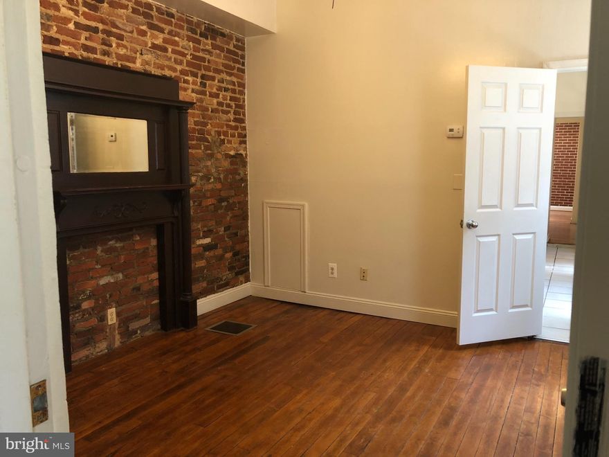 This 2bedroom, 1 bath  apartment is located at the heart of Fells Point, min from the water, restaurants, stores and both I-95 and 83. Enjoy city living at its best! After a beautiful walk by the water, come walking distance home! Make this home yours today!