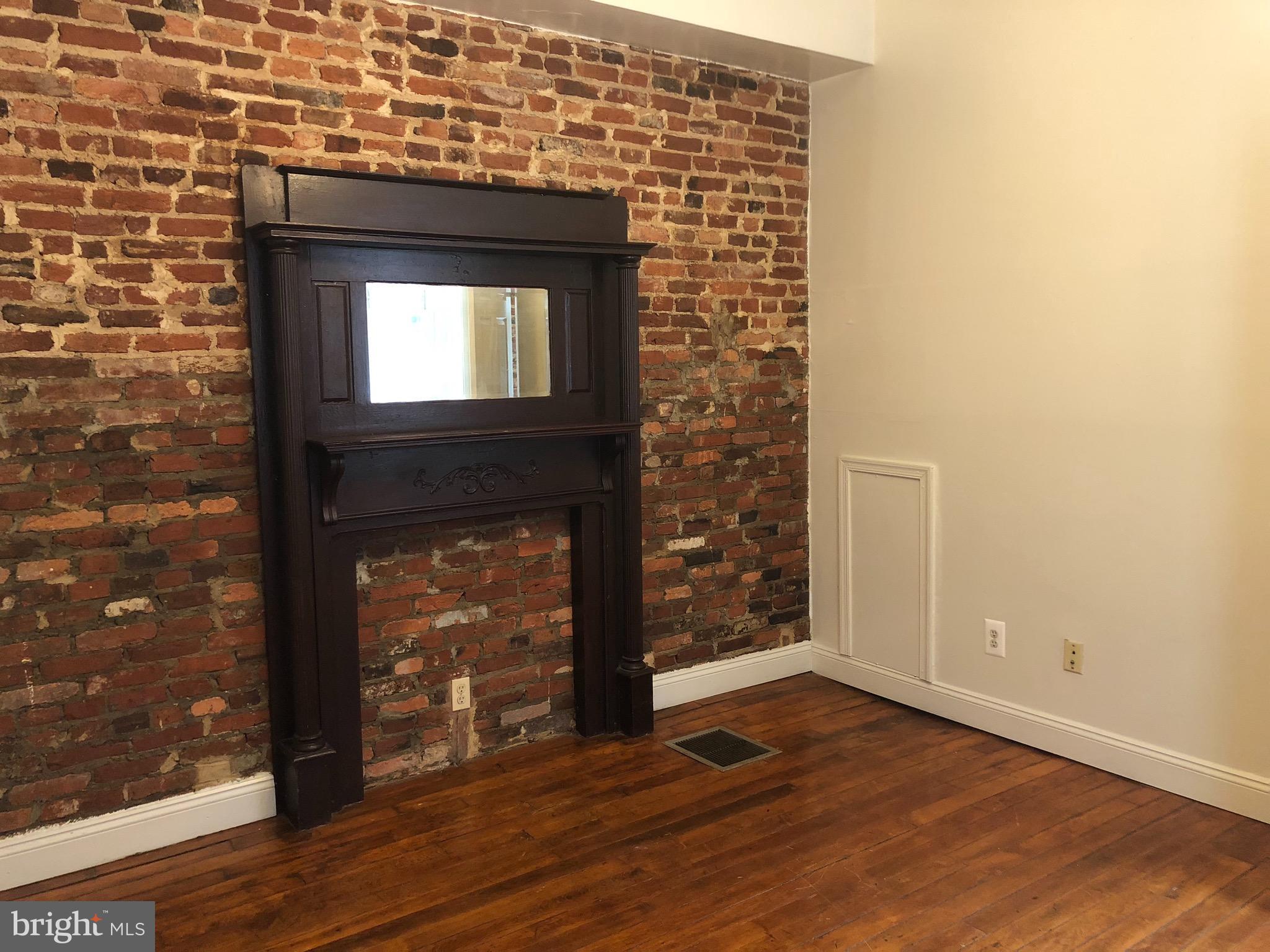 FELLS POINT HISTORIC DISTRICT - Residential Lease