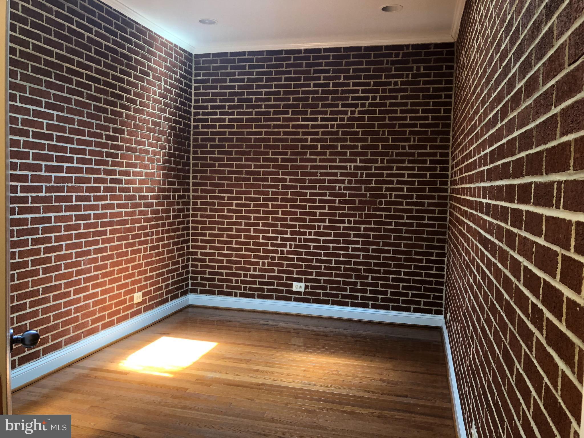 FELLS POINT HISTORIC DISTRICT - Residential Lease