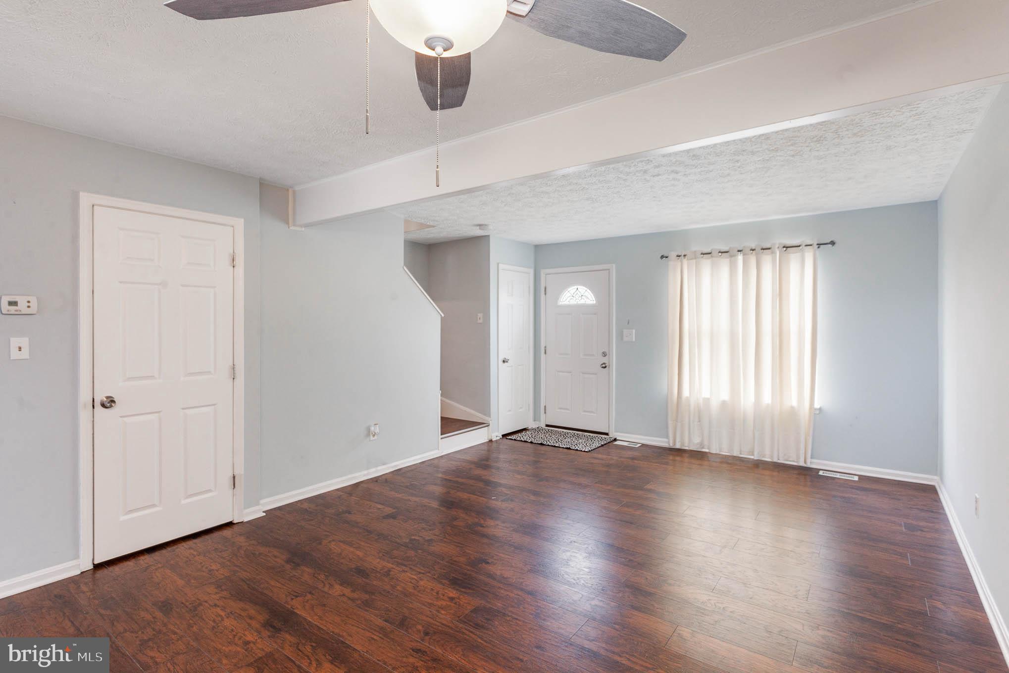 STREAMSIDE - Residential