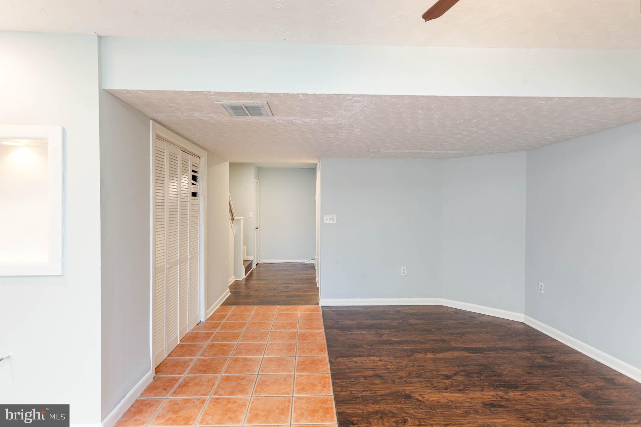 STREAMSIDE - Residential