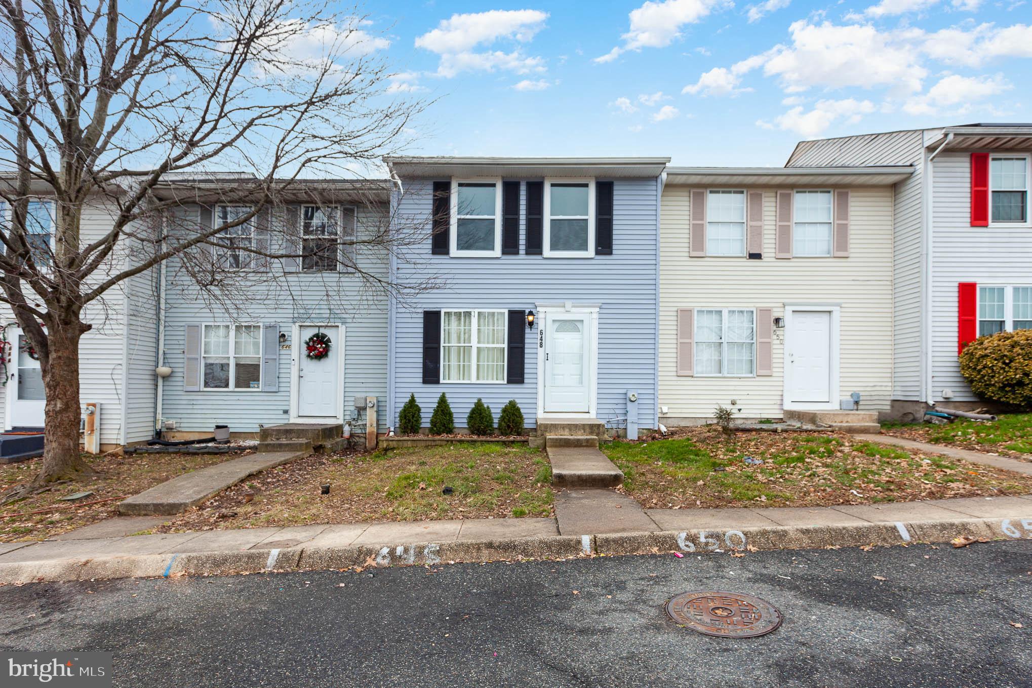 STREAMSIDE - Residential