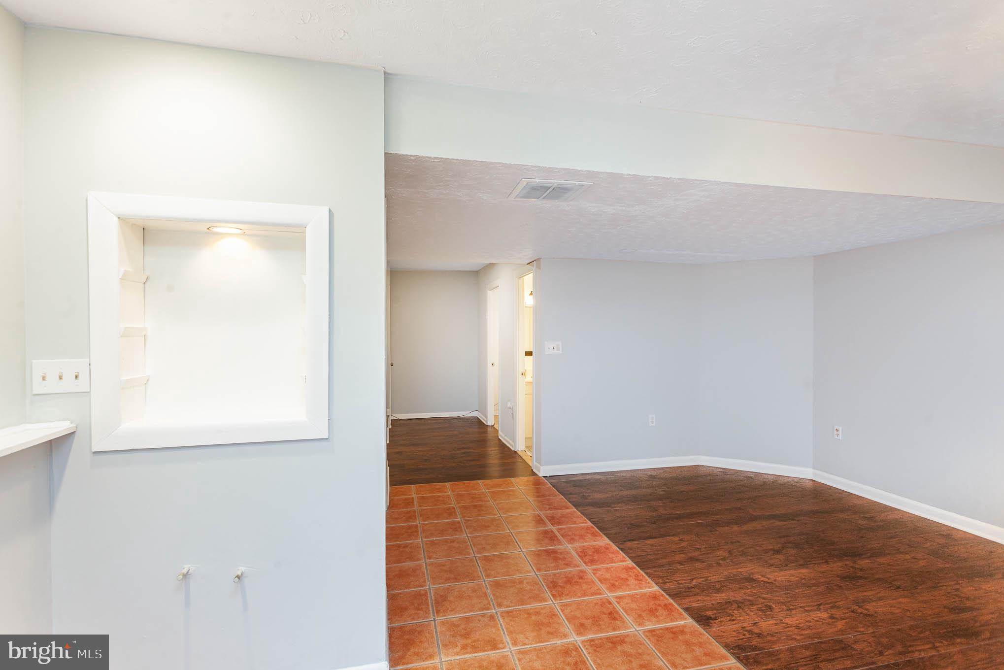 STREAMSIDE - Residential