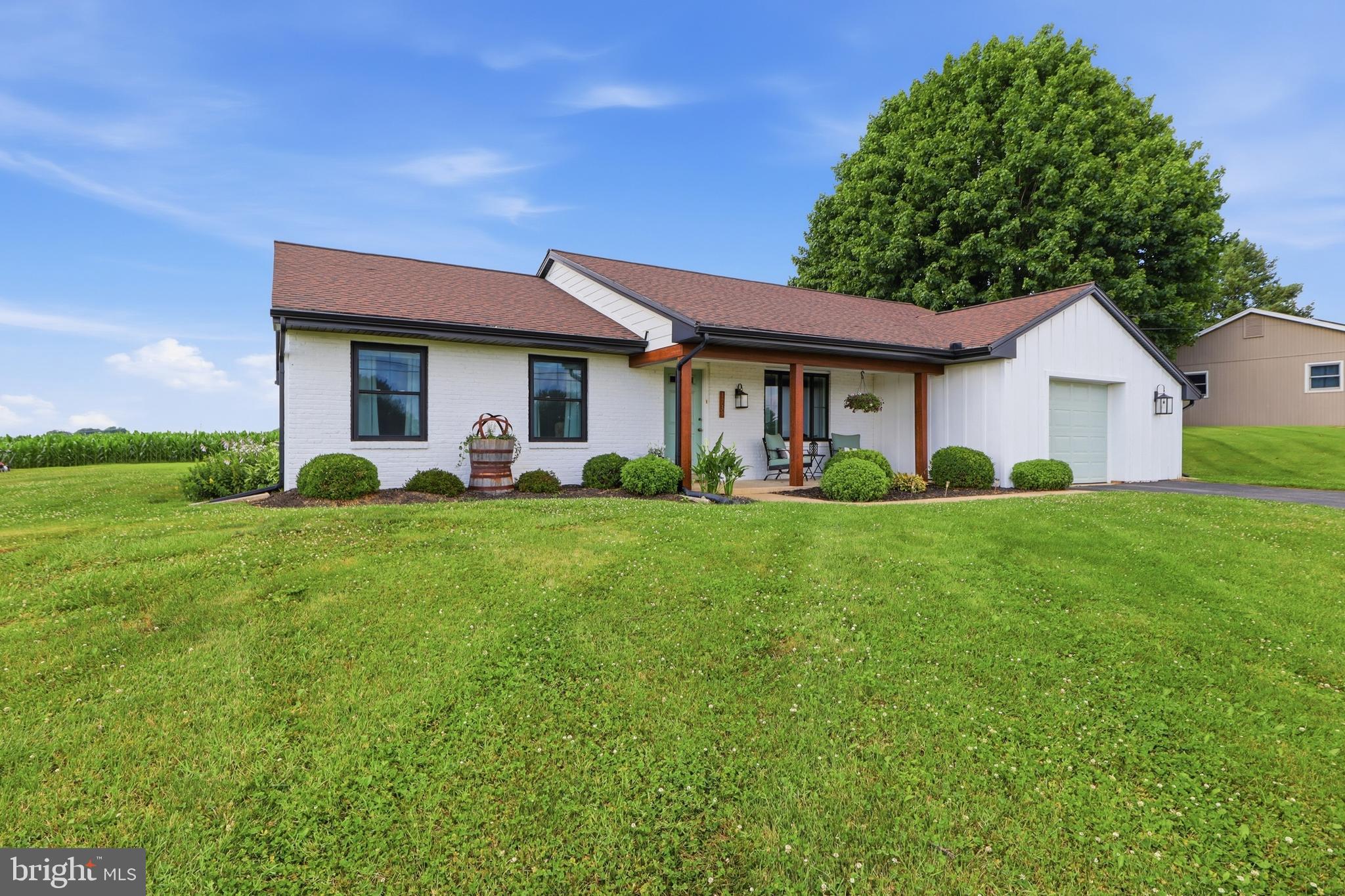 1739 PIONEER ROAD