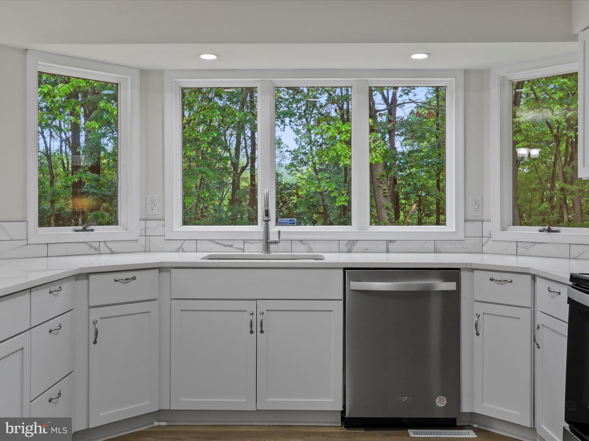 SHEPHERD WEST - Residential