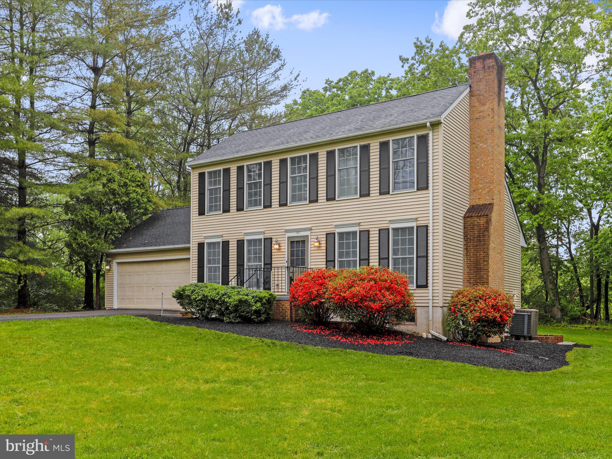 SHEPHERD WEST - Residential