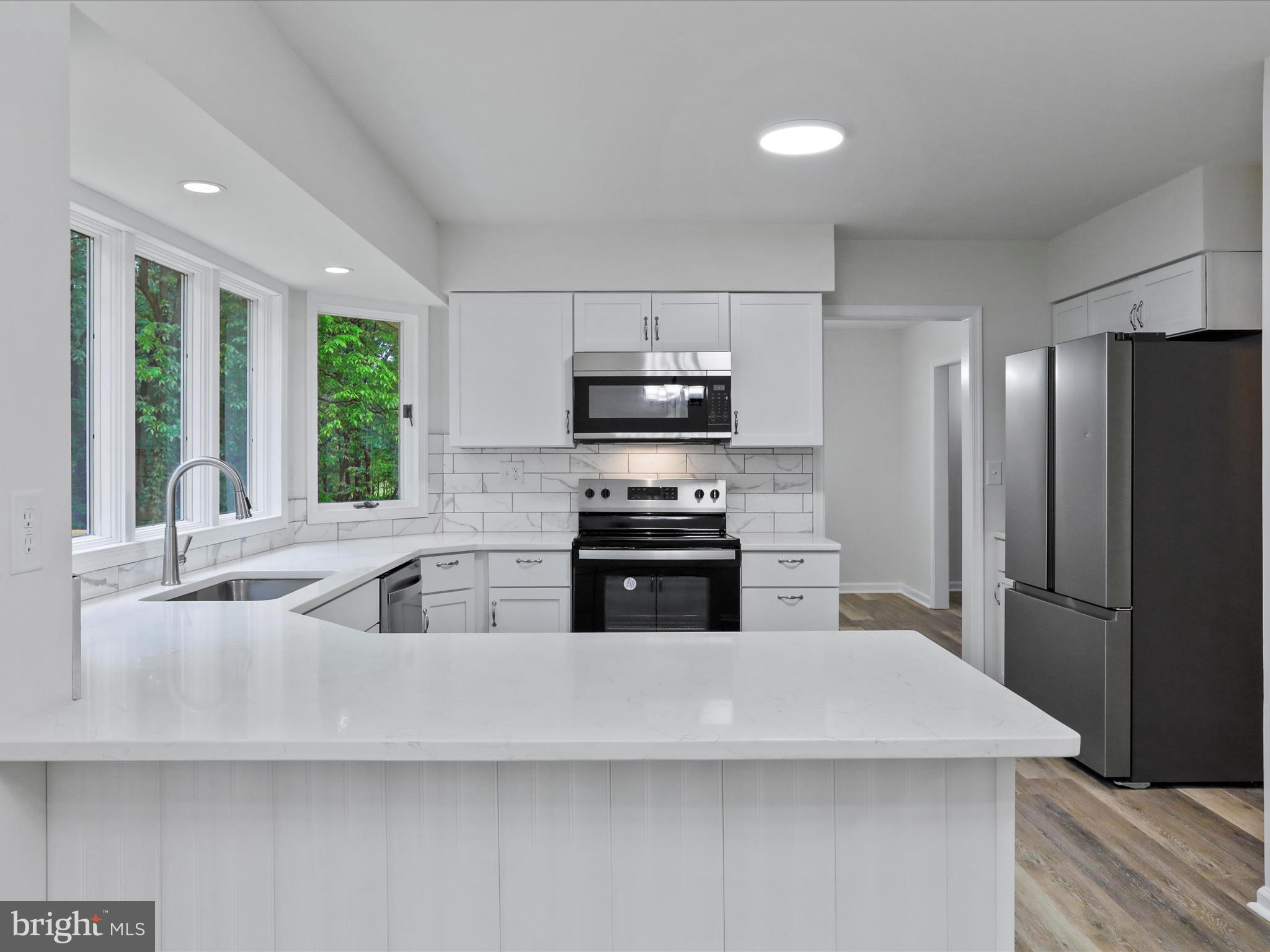 SHEPHERD WEST - Residential