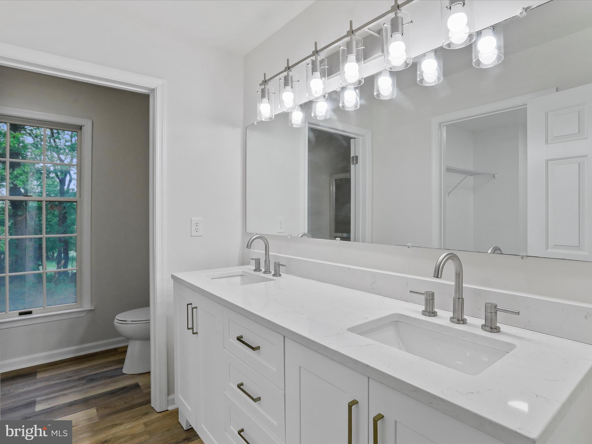 SHEPHERD WEST - Residential