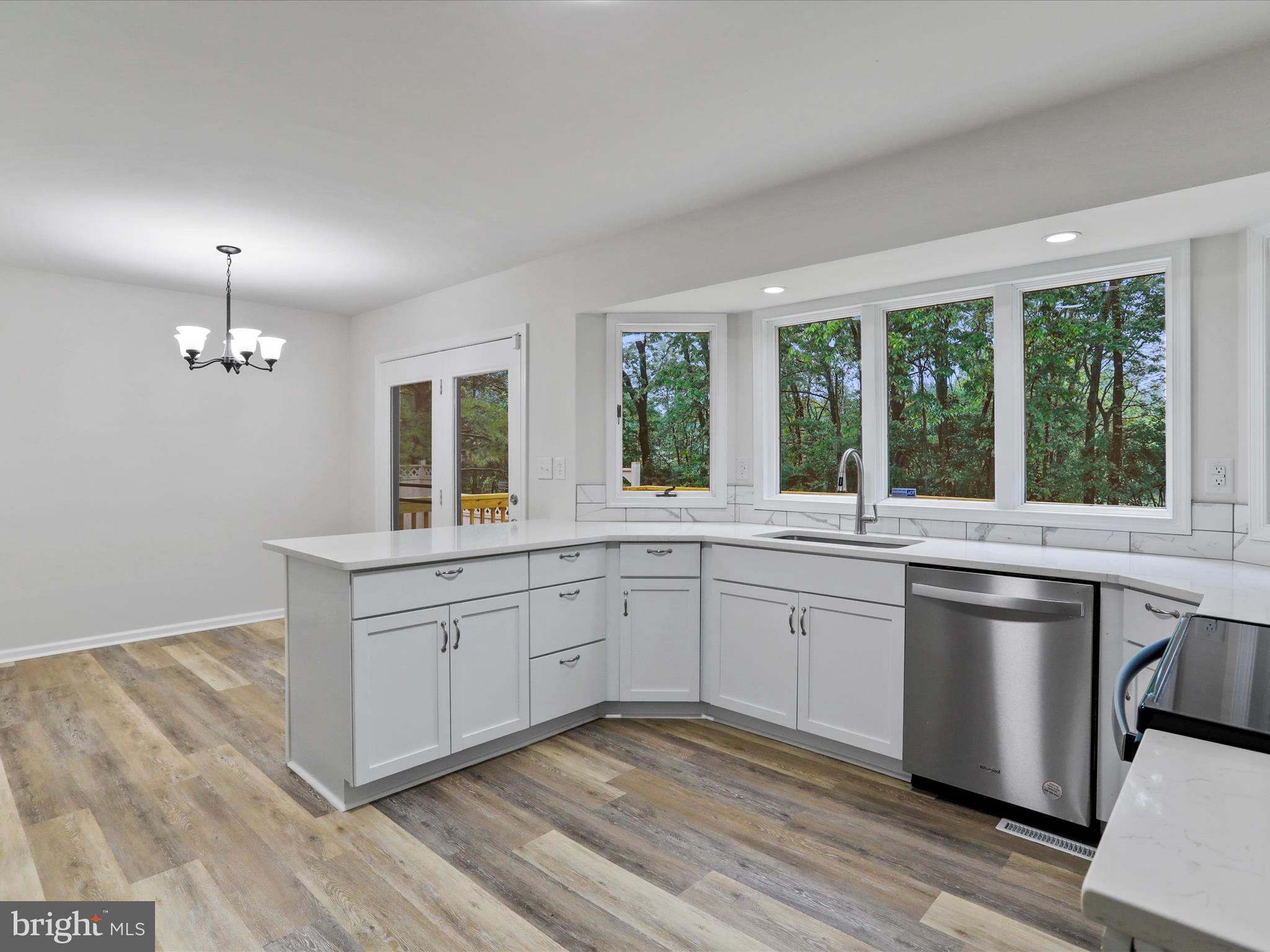 SHEPHERD WEST - Residential