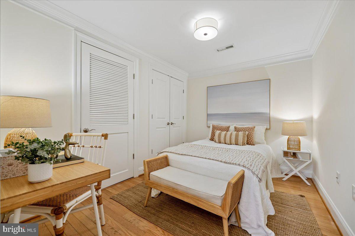 1210 R STREET NW B15