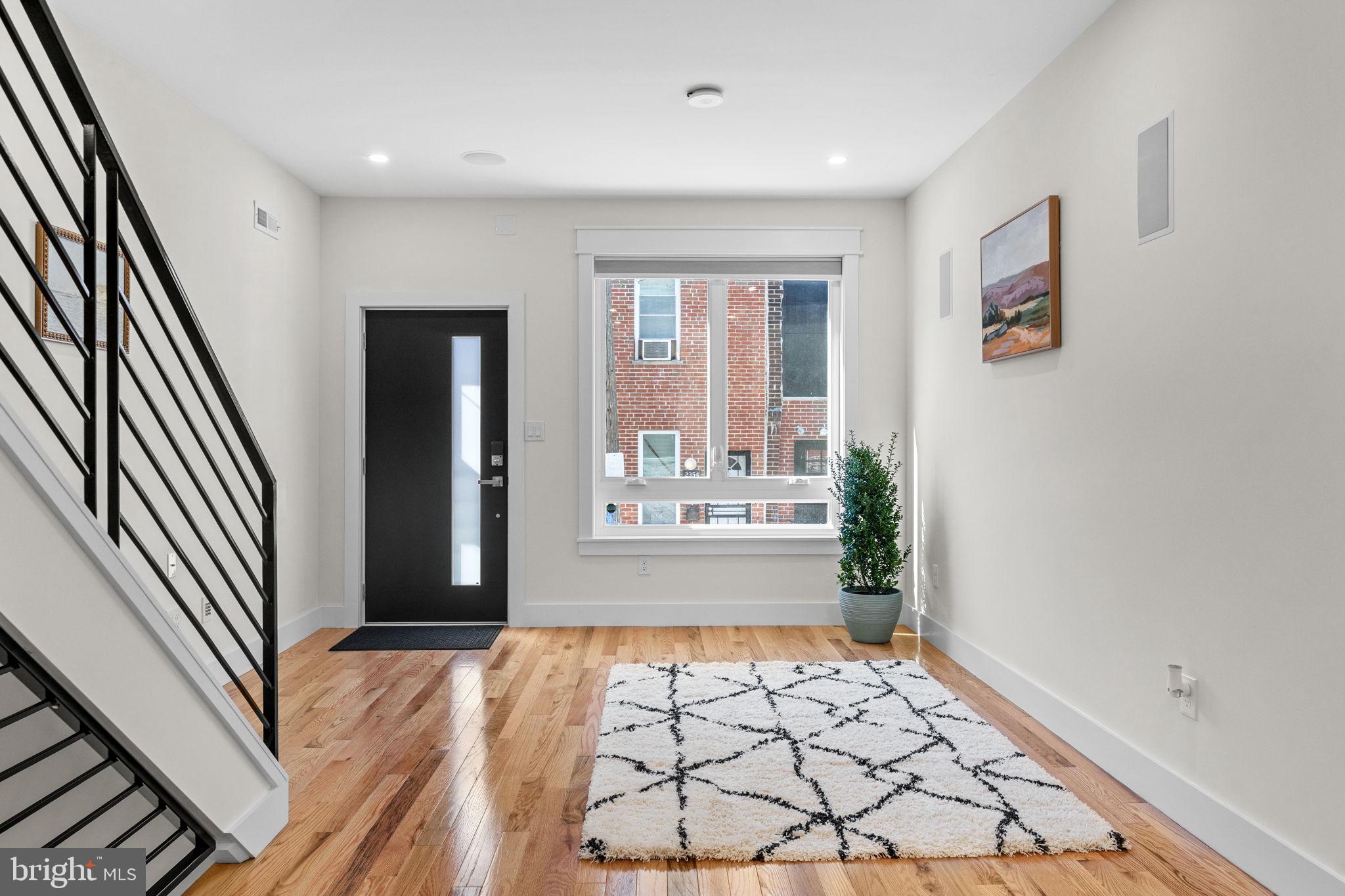 POINT BREEZE - Residential