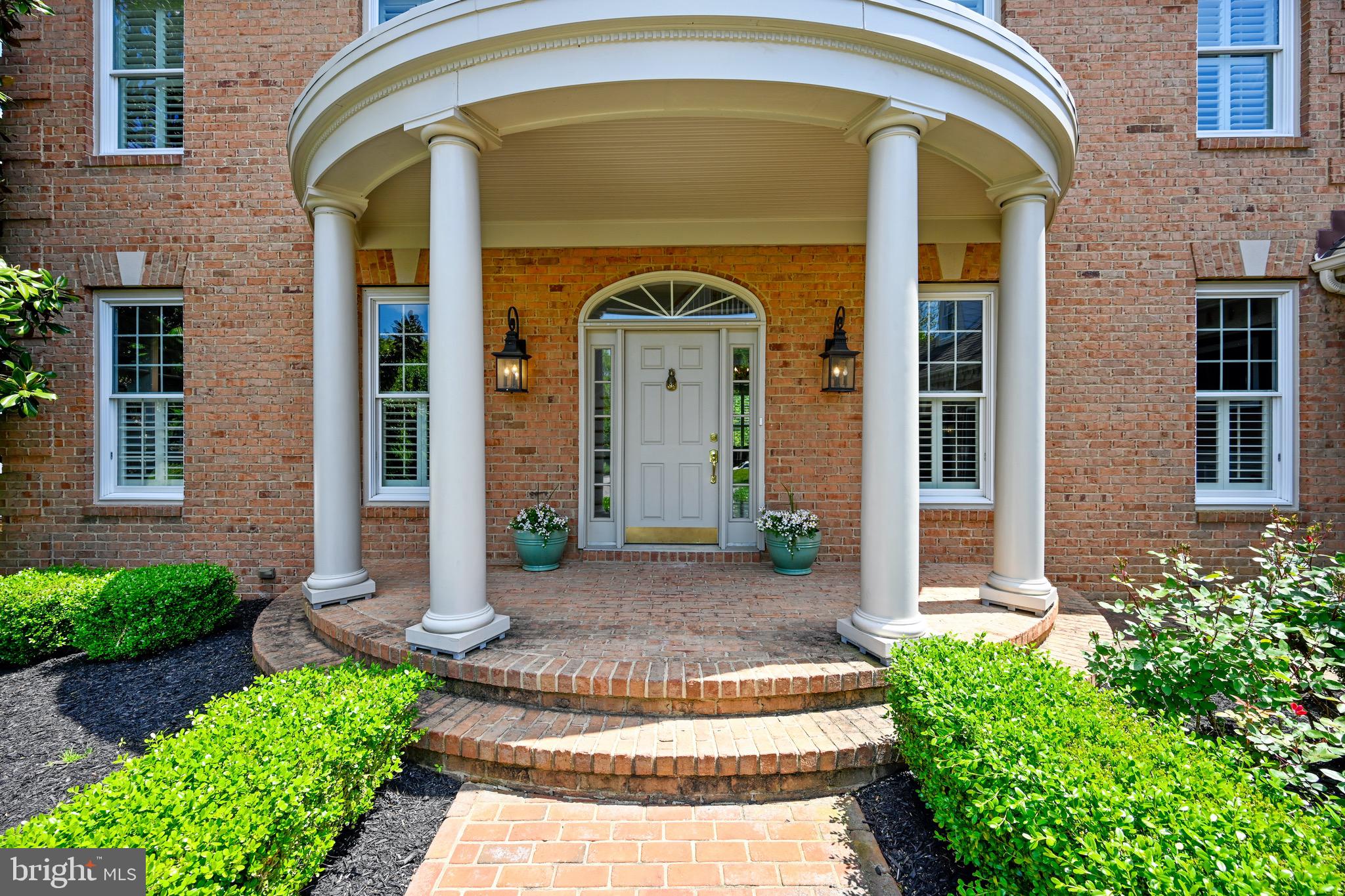 FISHING CREEK FARM - Residential