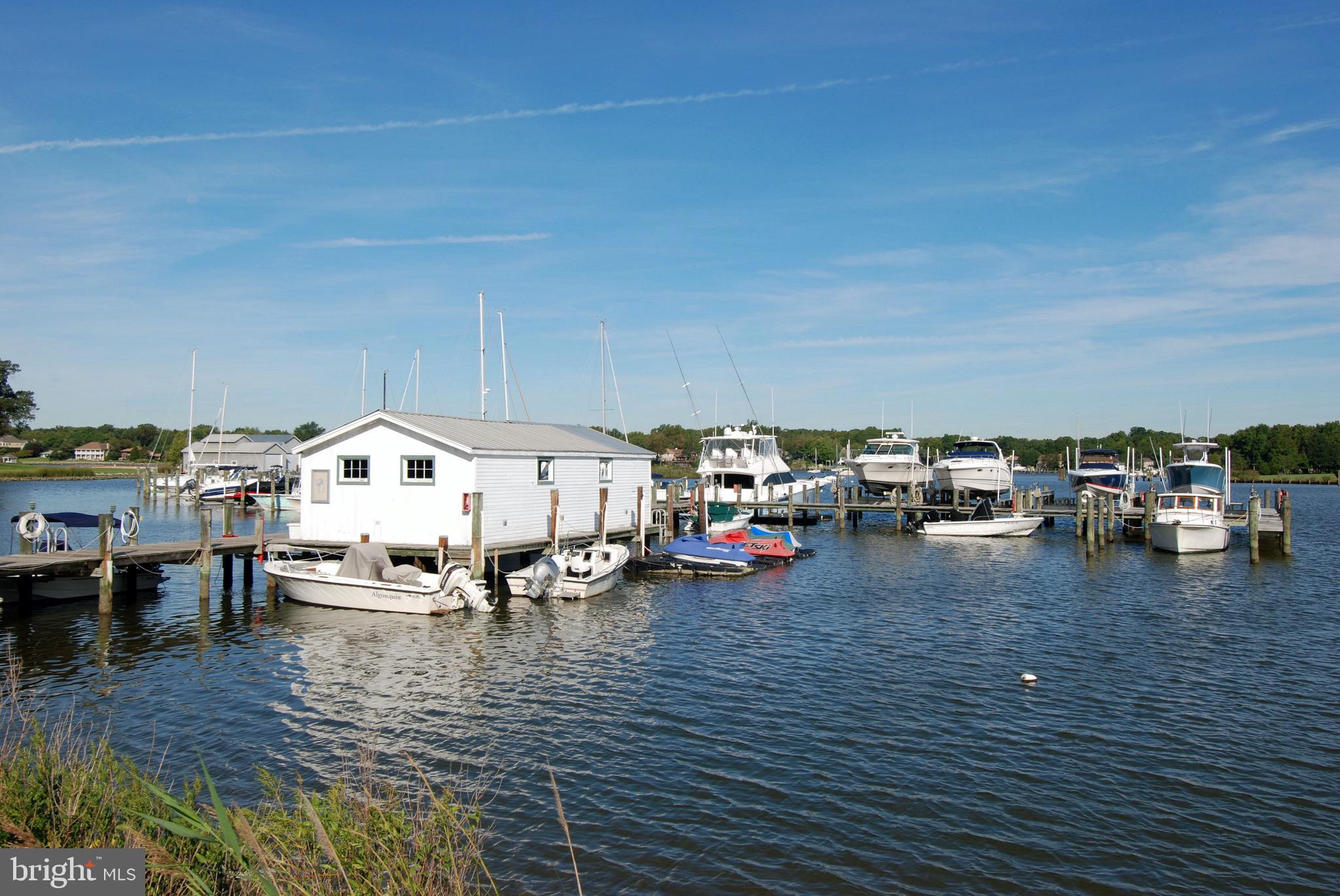 FISHING CREEK FARM - Residential