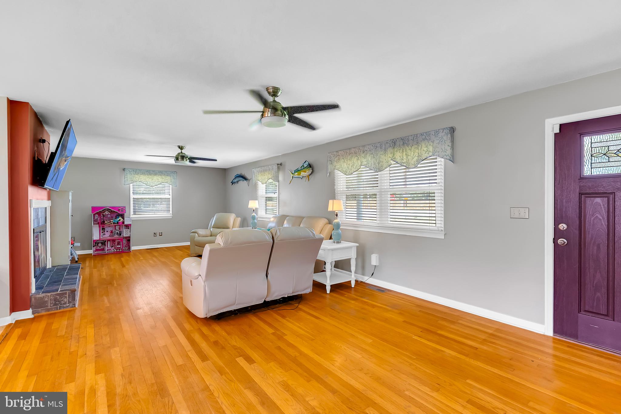 6465 CROCKETT LANE