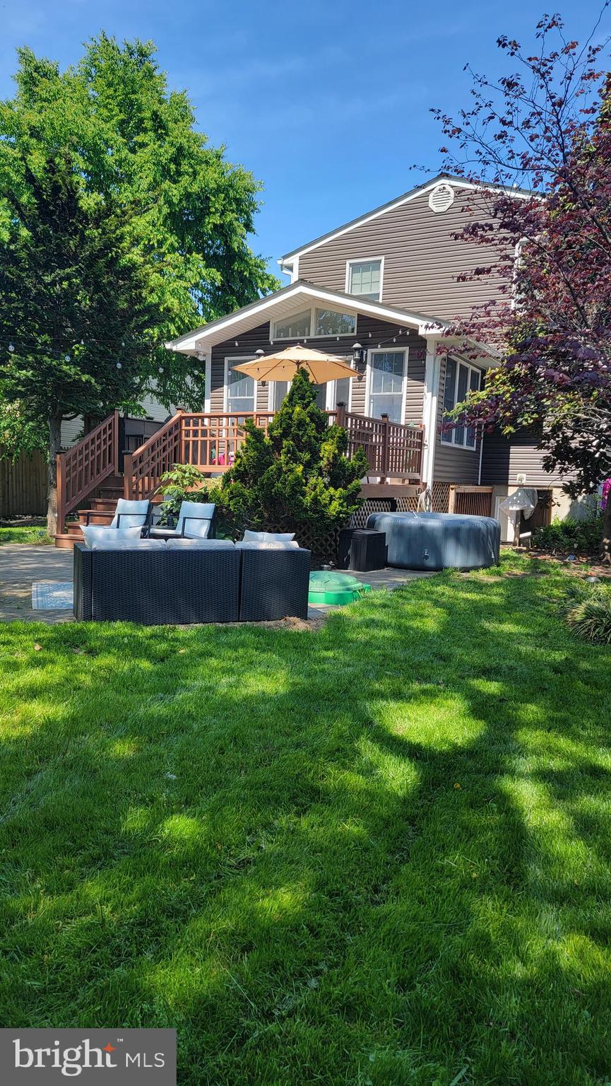 7707 WEST DRIVE