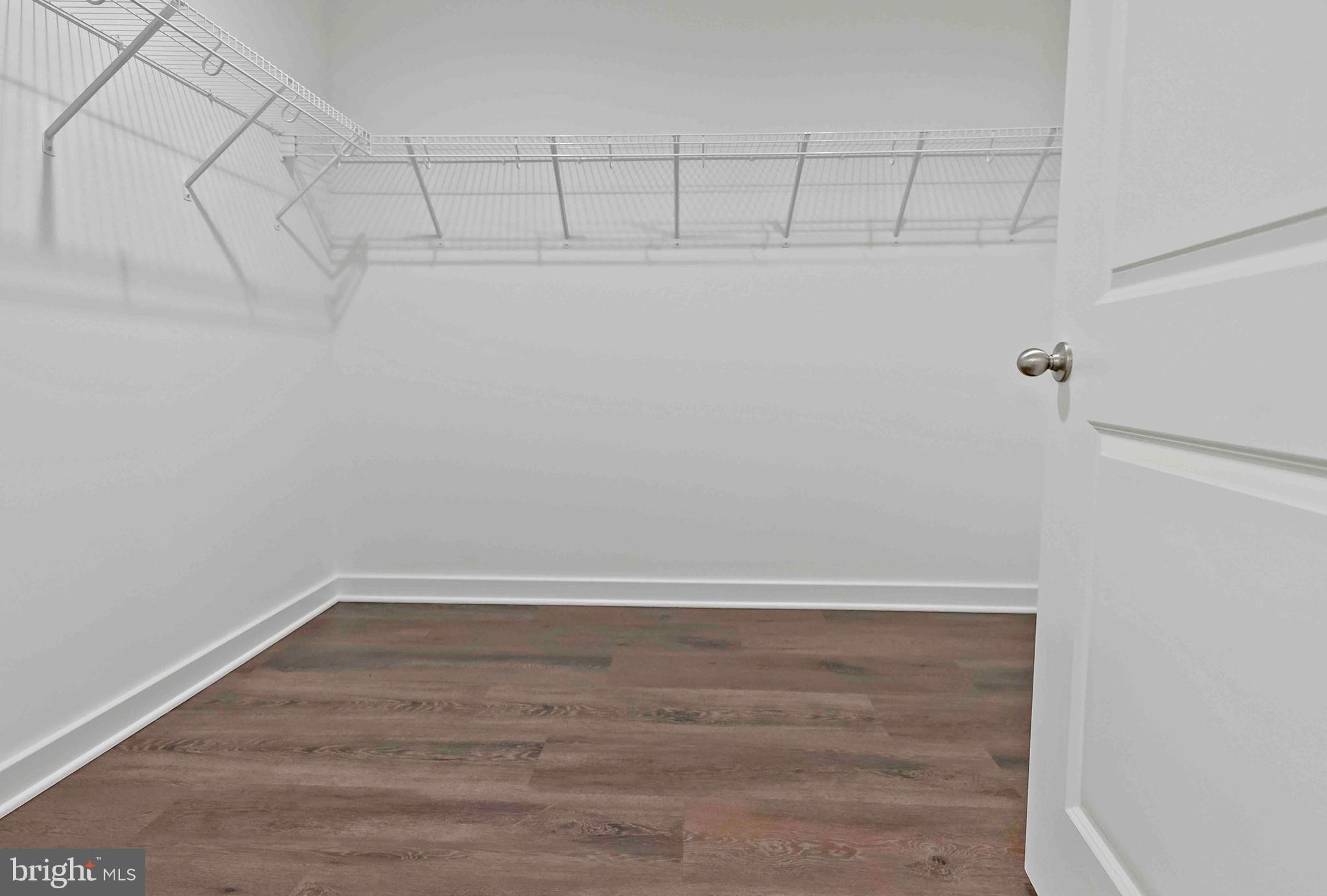 CARDINAL POINTE - Residential