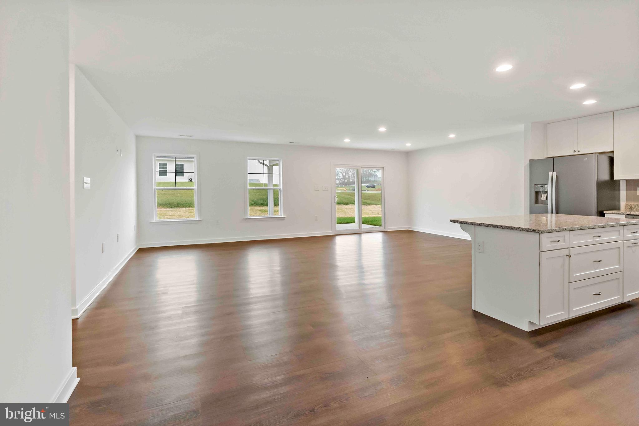 CARDINAL POINTE - Residential