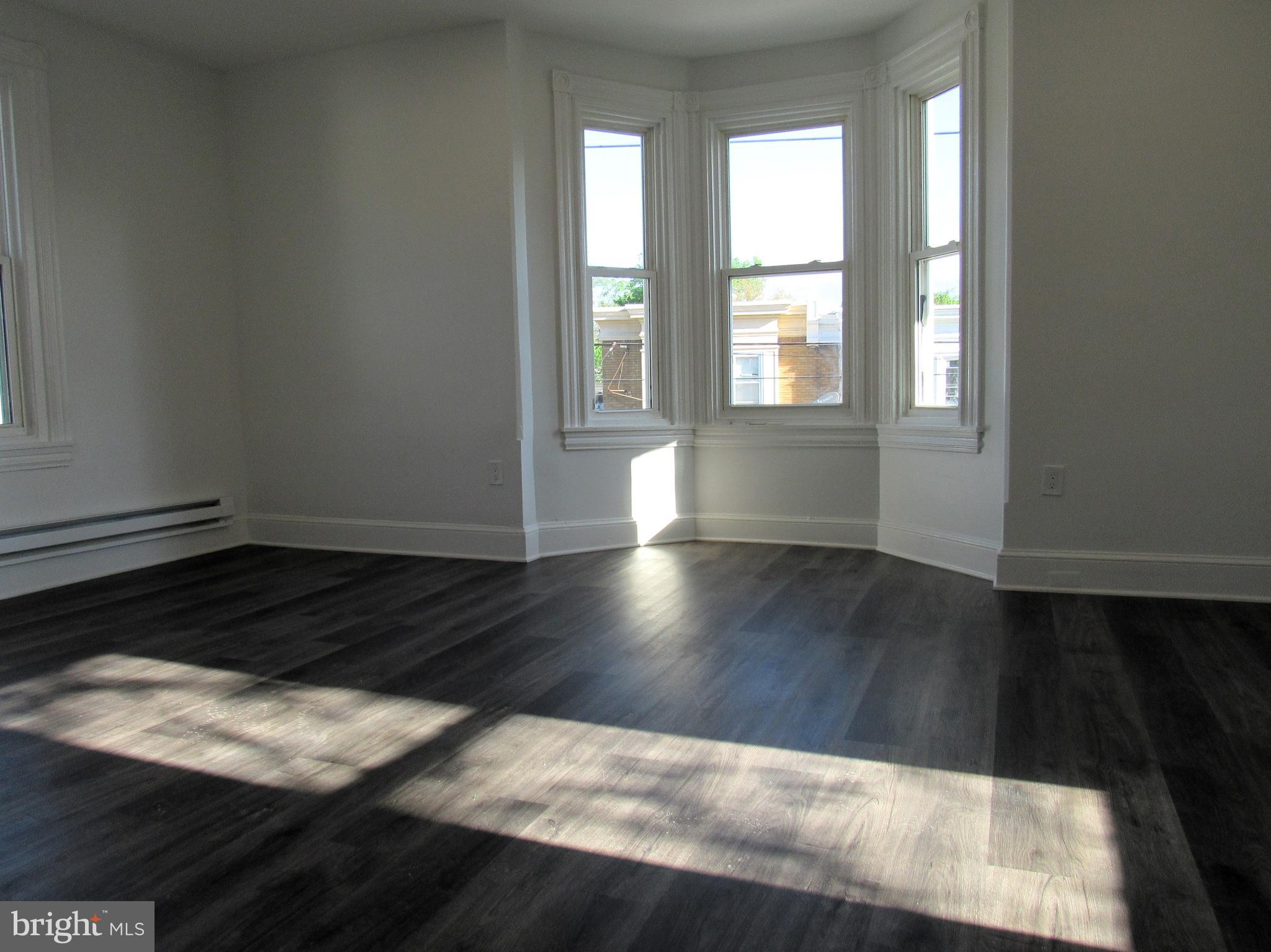 OAK LANE - Residential Lease