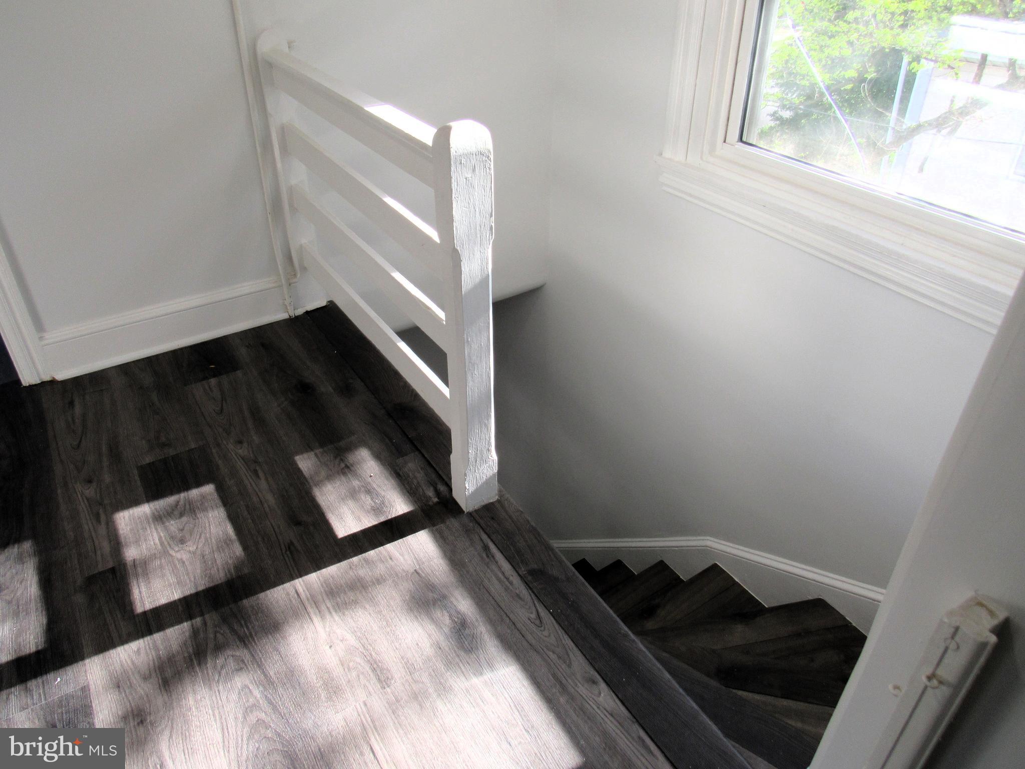 OAK LANE - Residential Lease