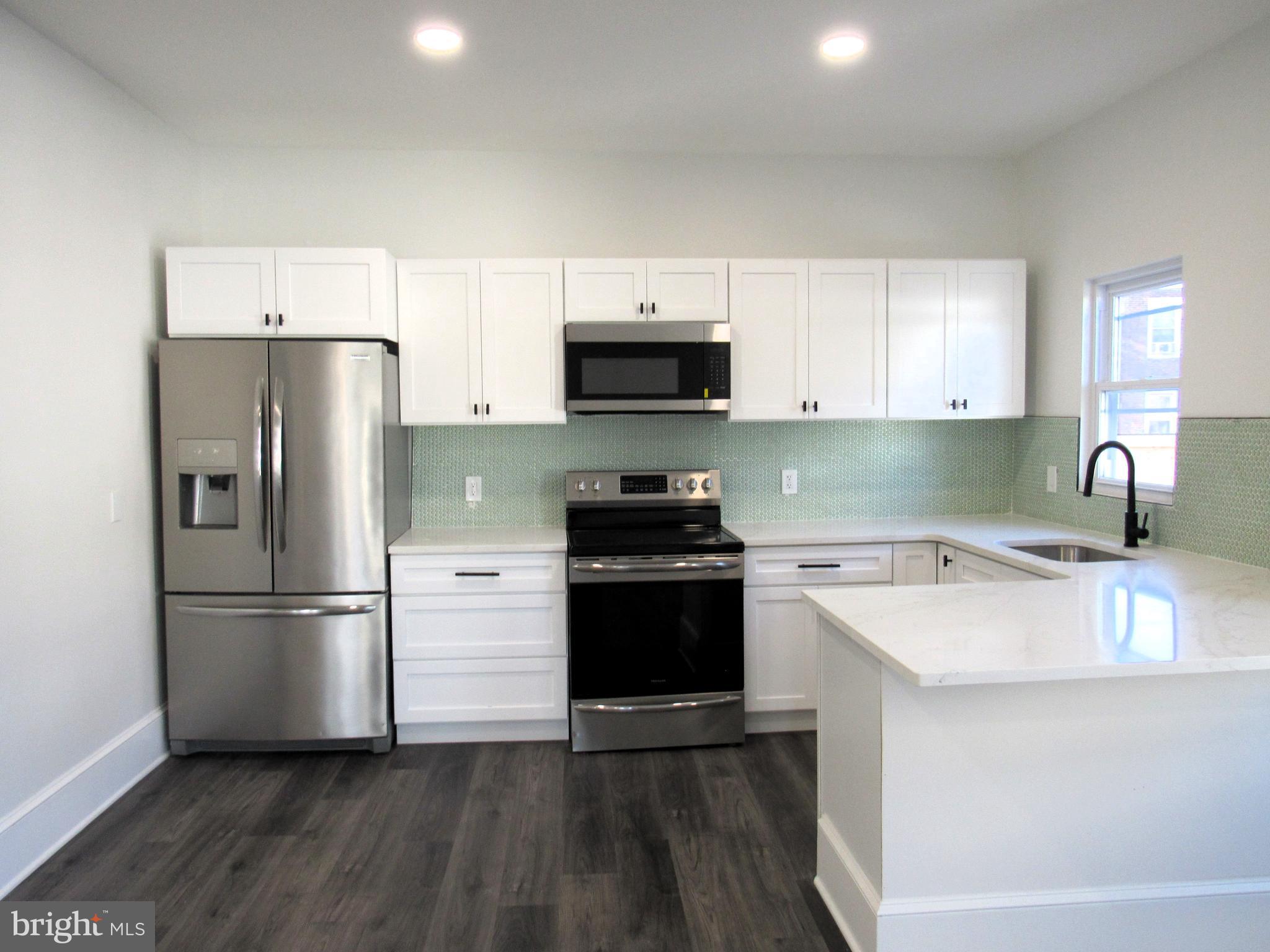 OAK LANE - Residential Lease