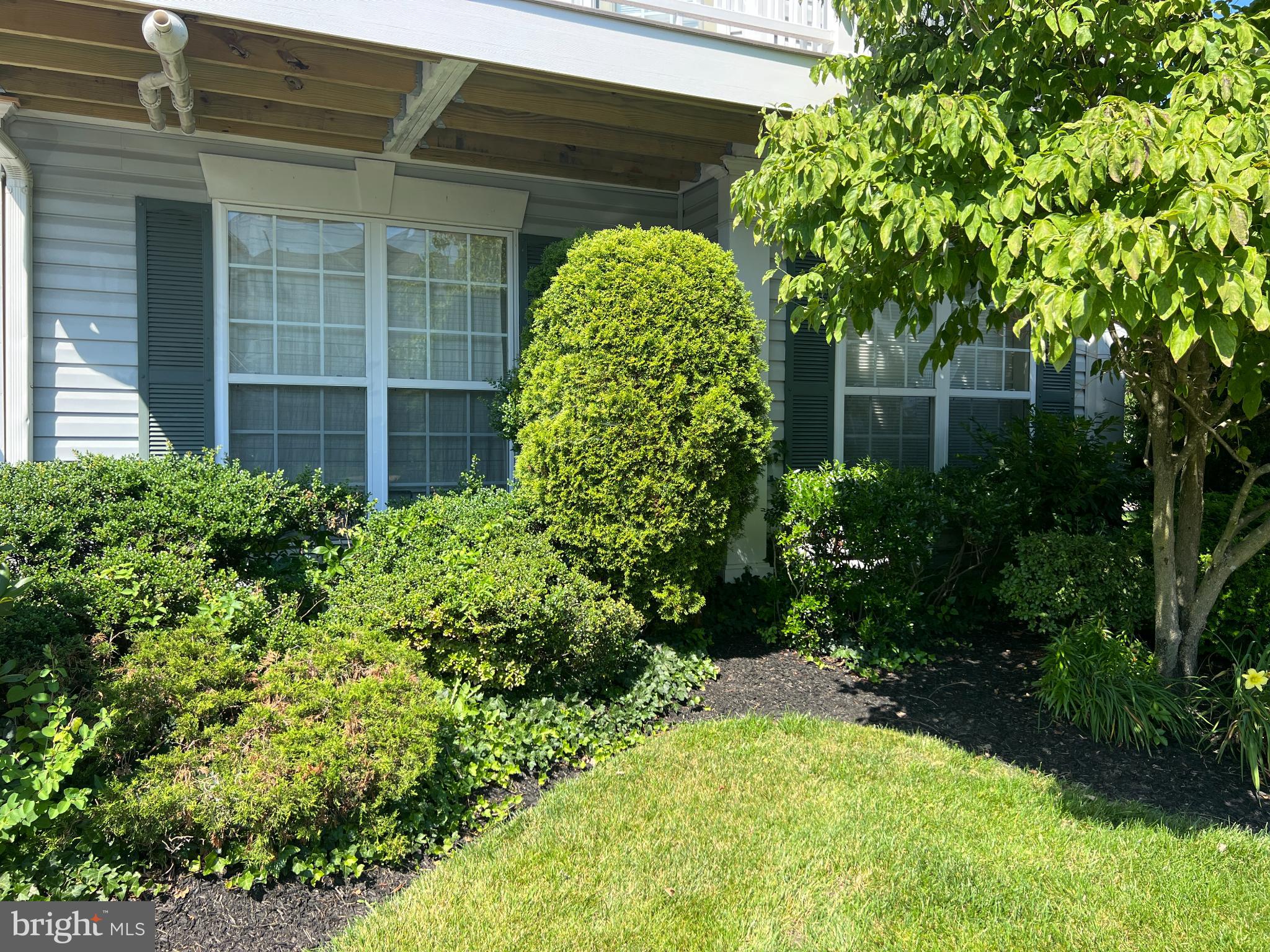 269 ROSEBAY COURT