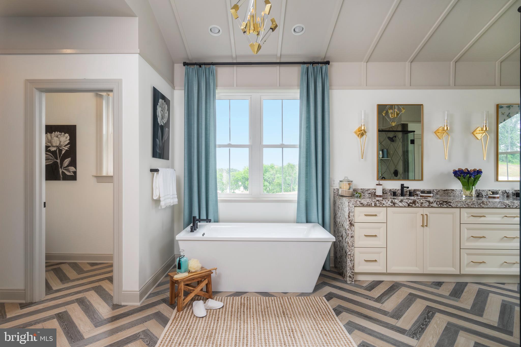 FALCON HILL ESTATES AT WYNDMOOR - Residential