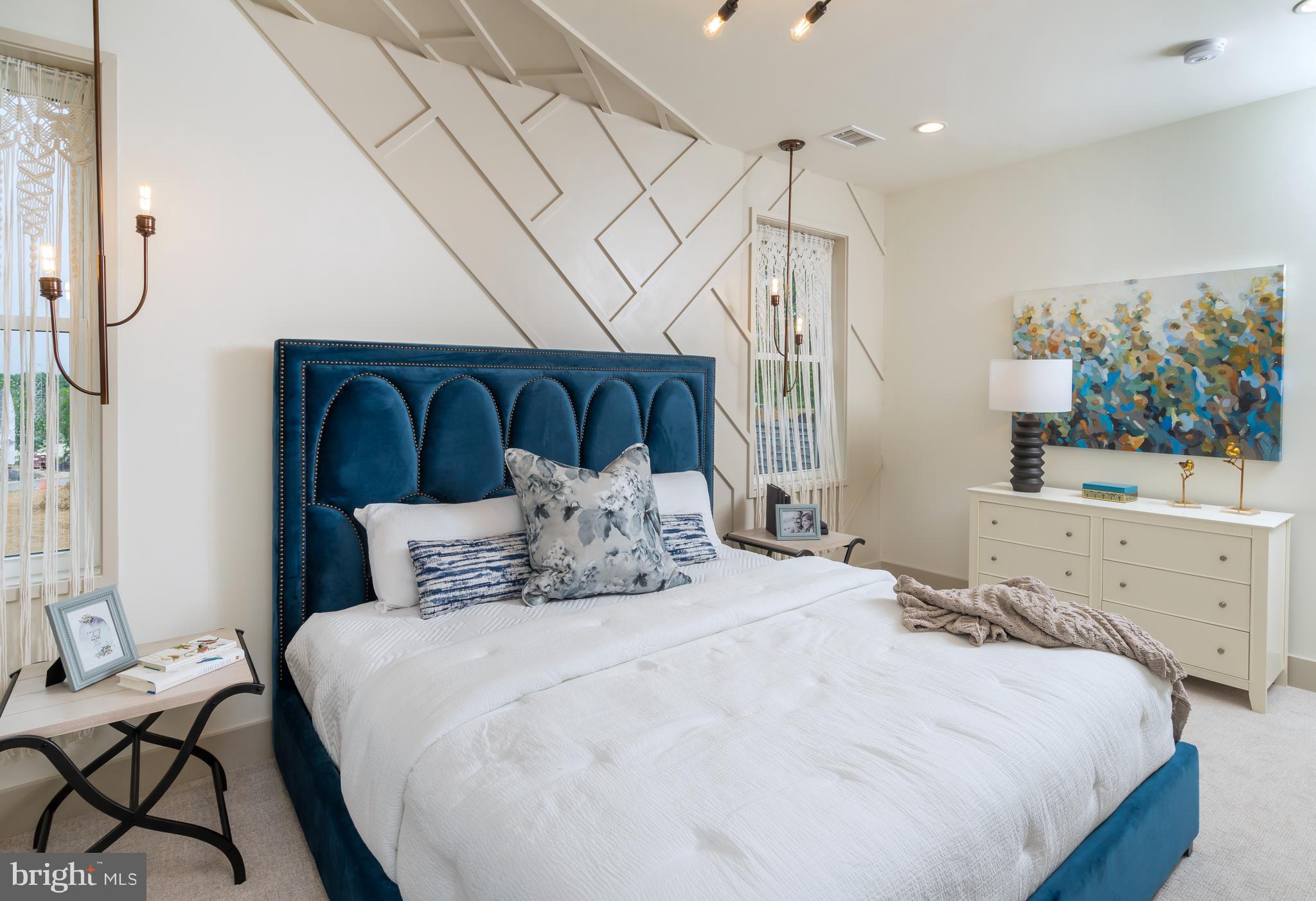 FALCON HILL ESTATES AT WYNDMOOR - Residential