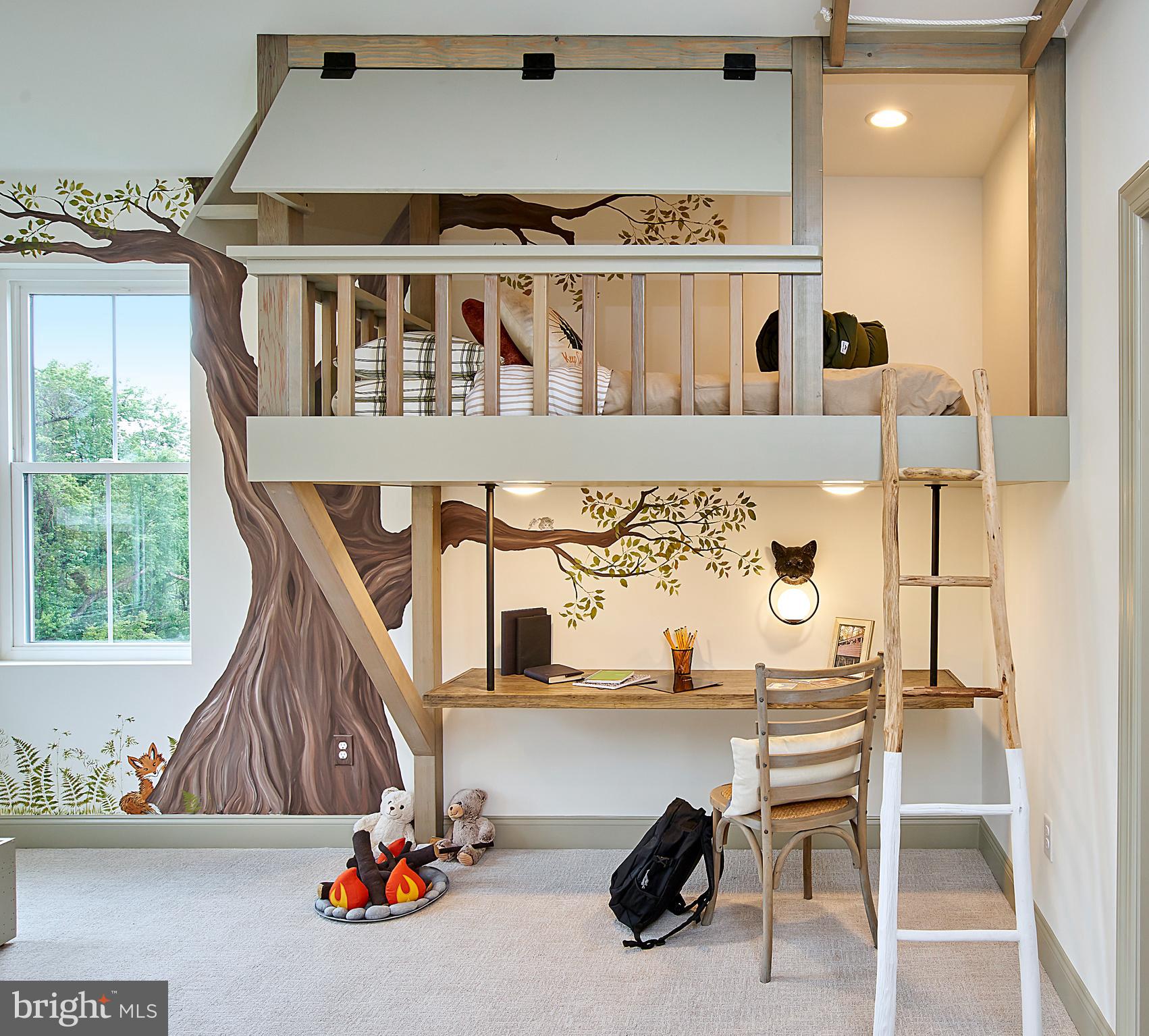 FALCON HILL ESTATES AT WYNDMOOR - Residential