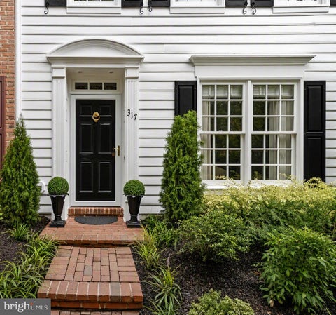 Photo of 317 S Henry Street, ALEXANDRIA, VA 22314 (MLS # VAAX2064448)