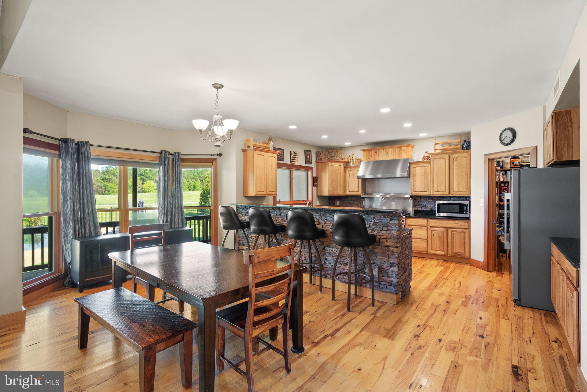 MACKENZIE MEADOWS - Residential