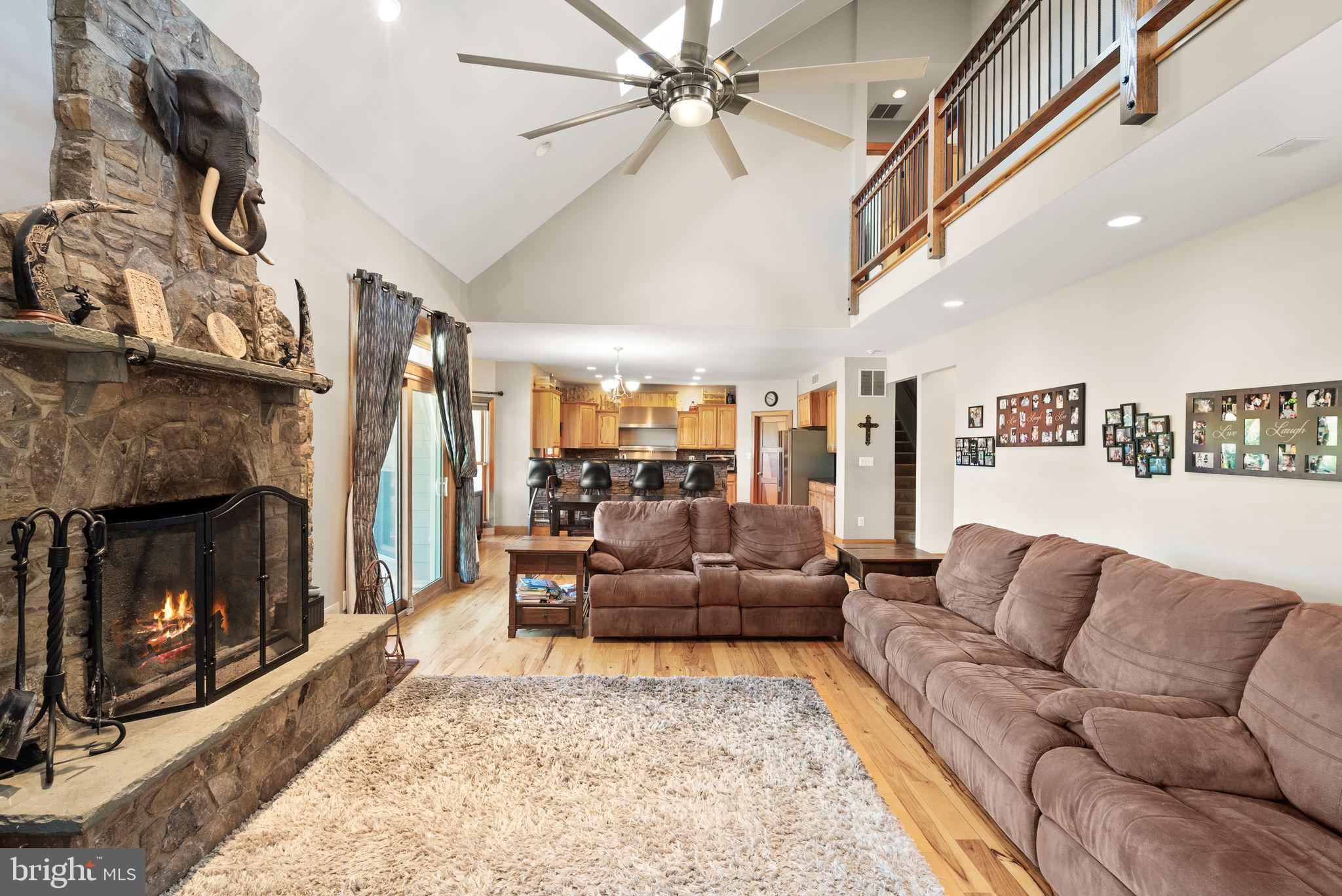 MACKENZIE MEADOWS - Residential