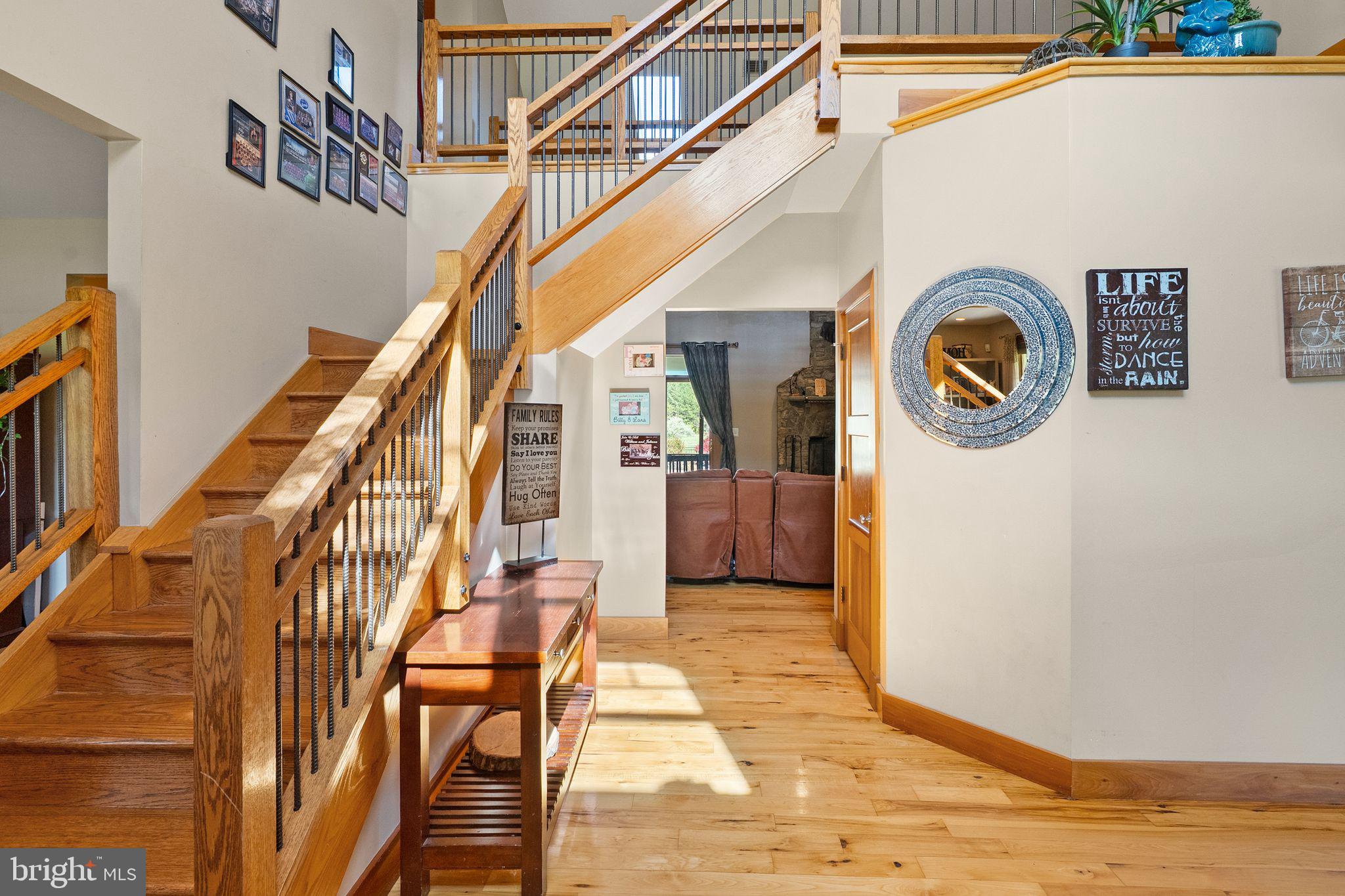 MACKENZIE MEADOWS - Residential