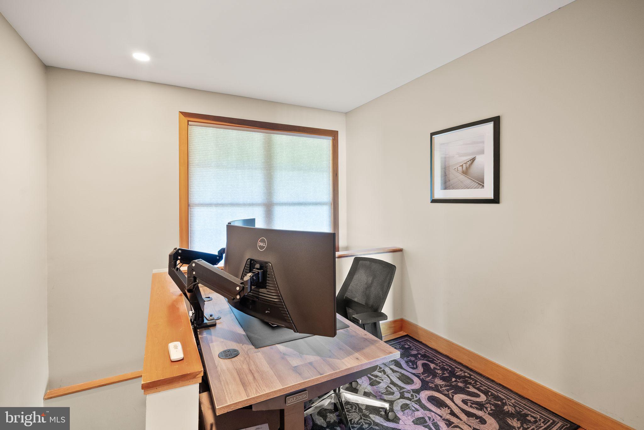 MACKENZIE MEADOWS - Residential