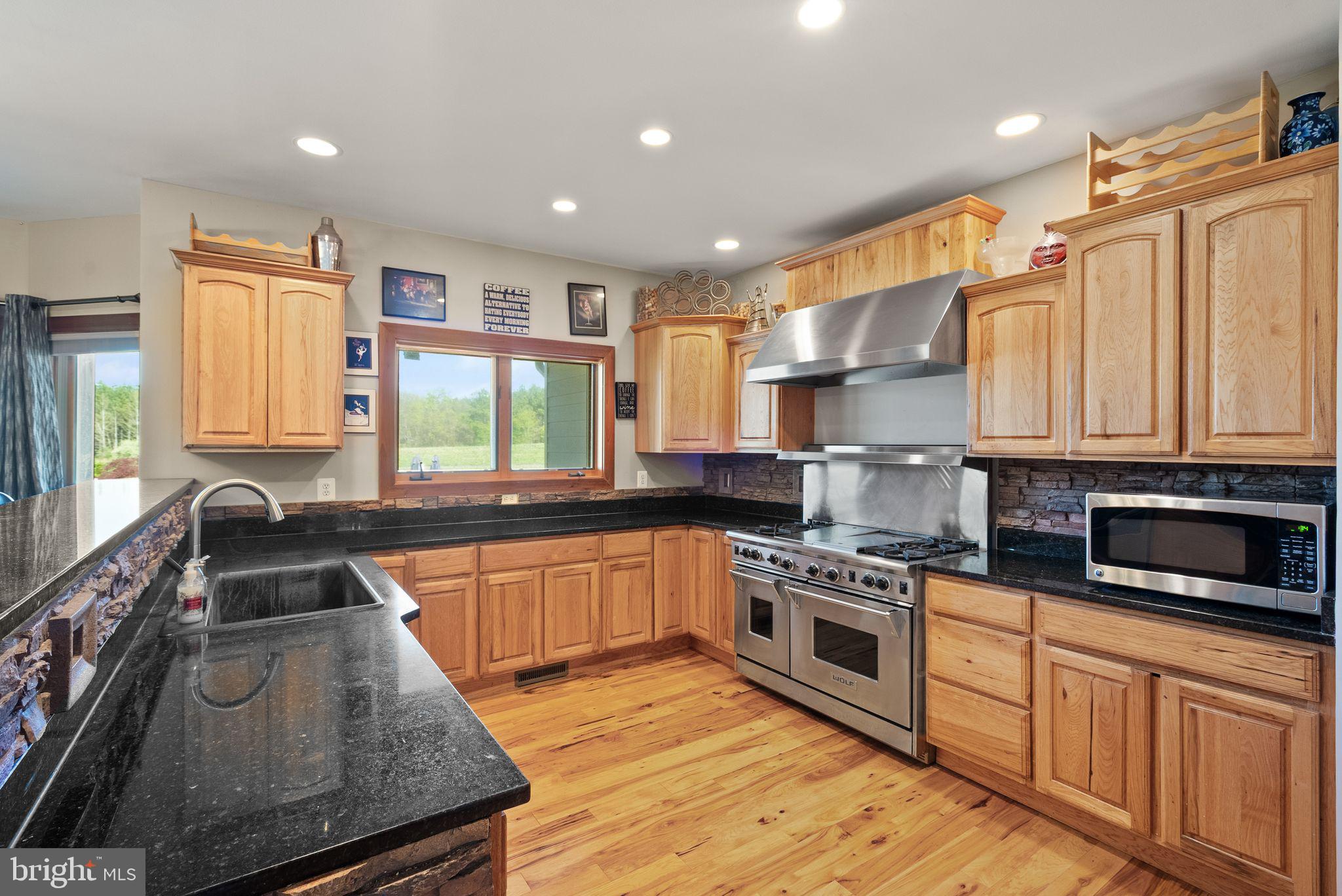 MACKENZIE MEADOWS - Residential