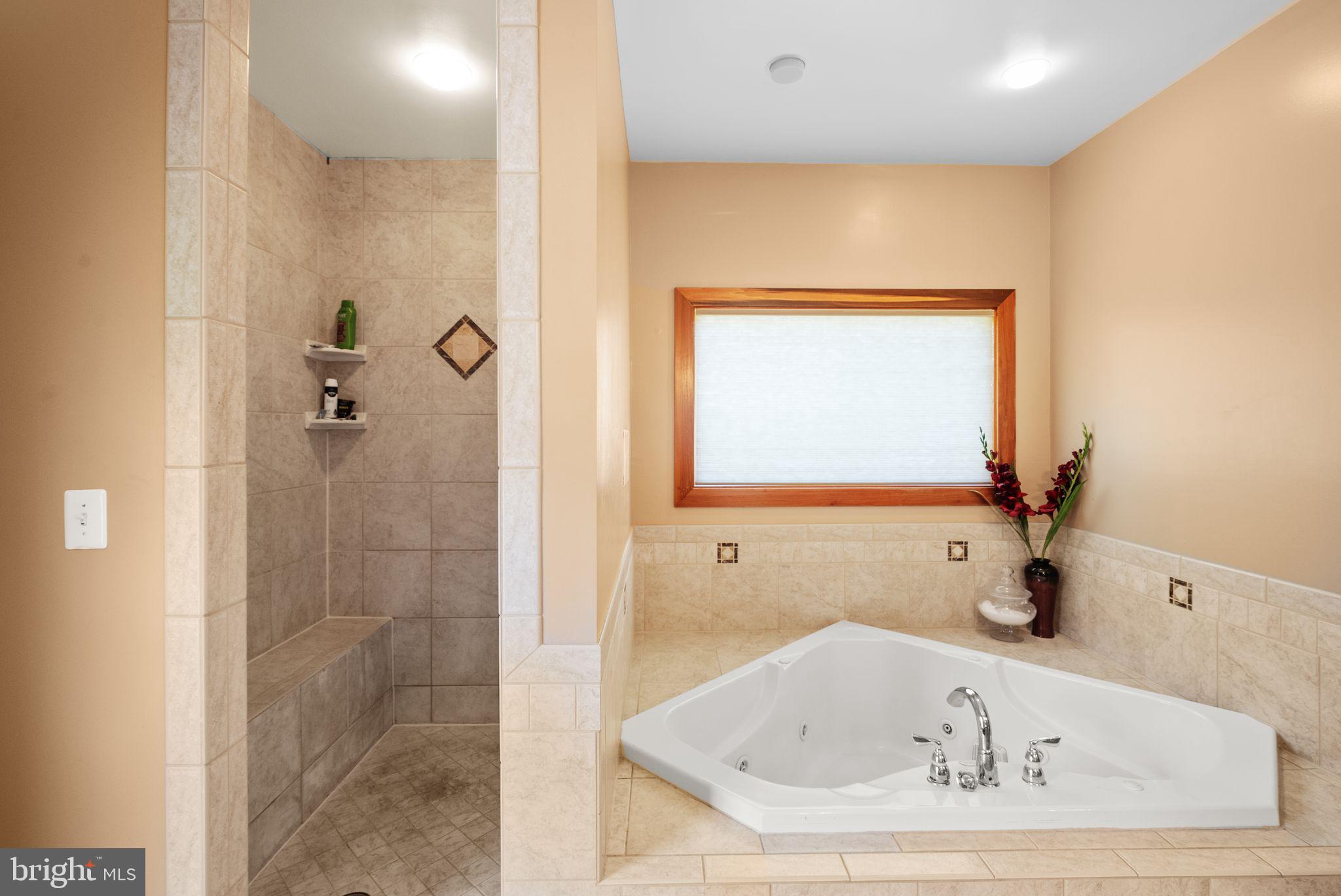 MACKENZIE MEADOWS - Residential