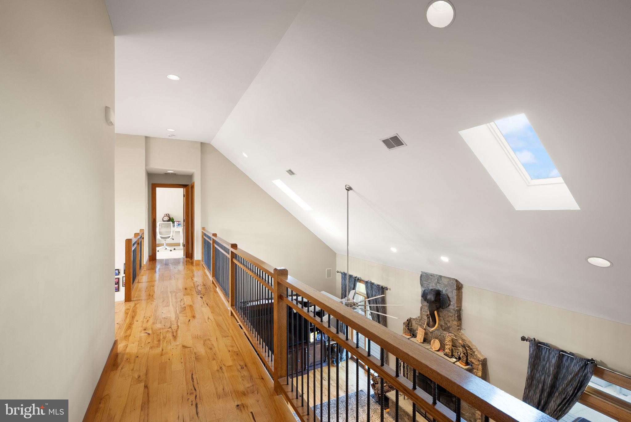 MACKENZIE MEADOWS - Residential