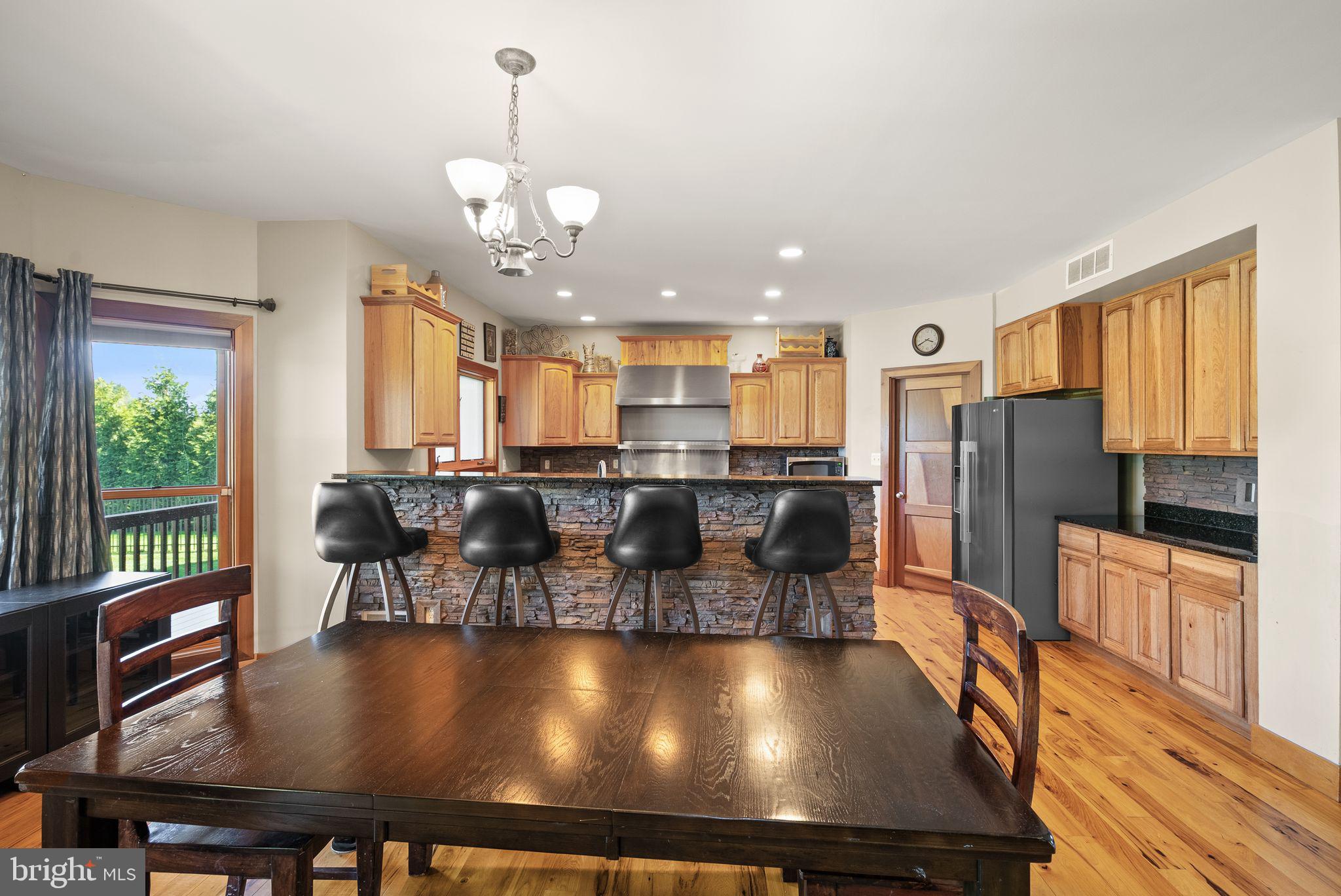 MACKENZIE MEADOWS - Residential