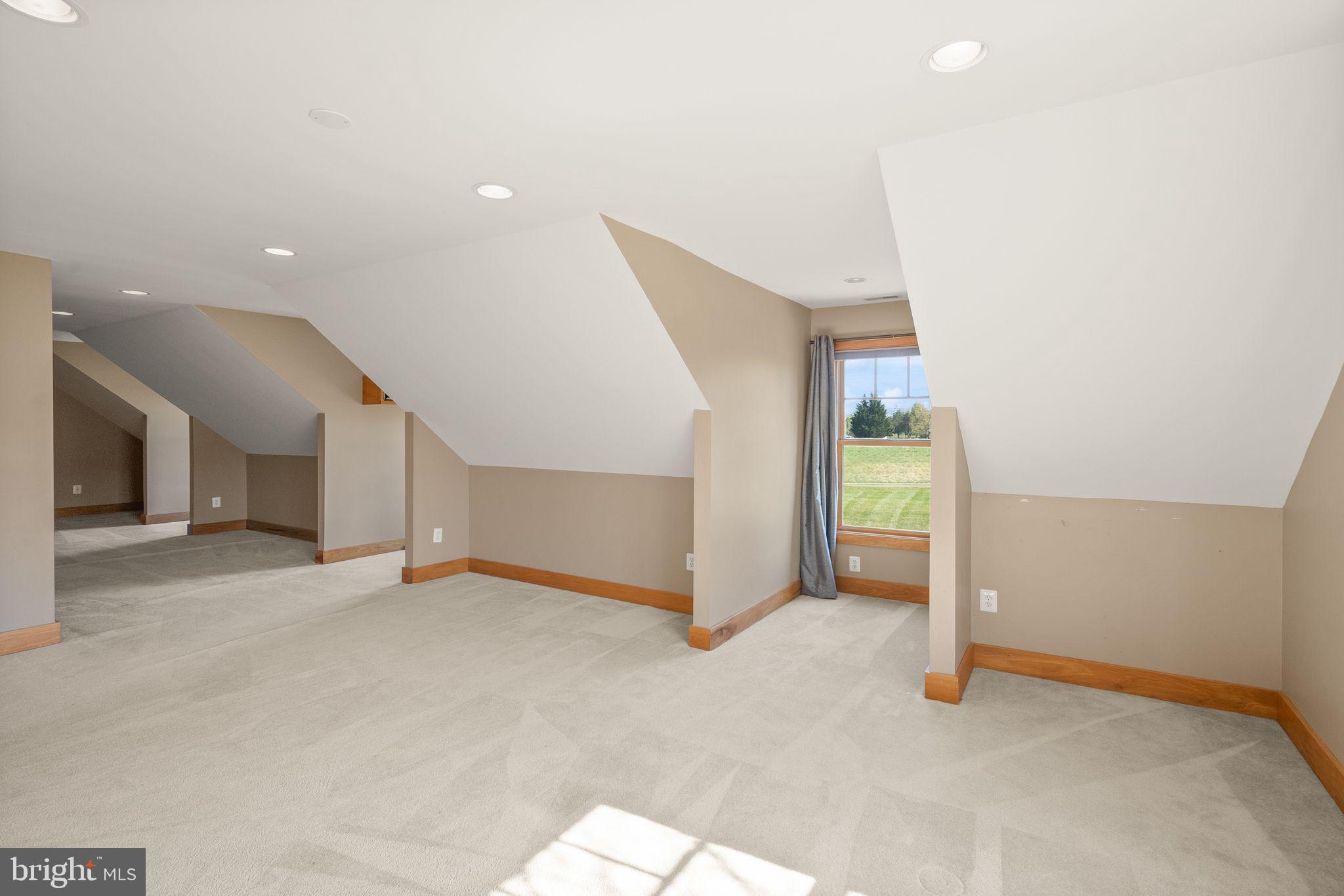 MACKENZIE MEADOWS - Residential