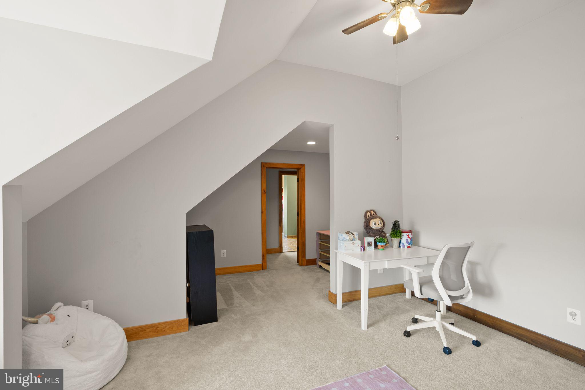 MACKENZIE MEADOWS - Residential