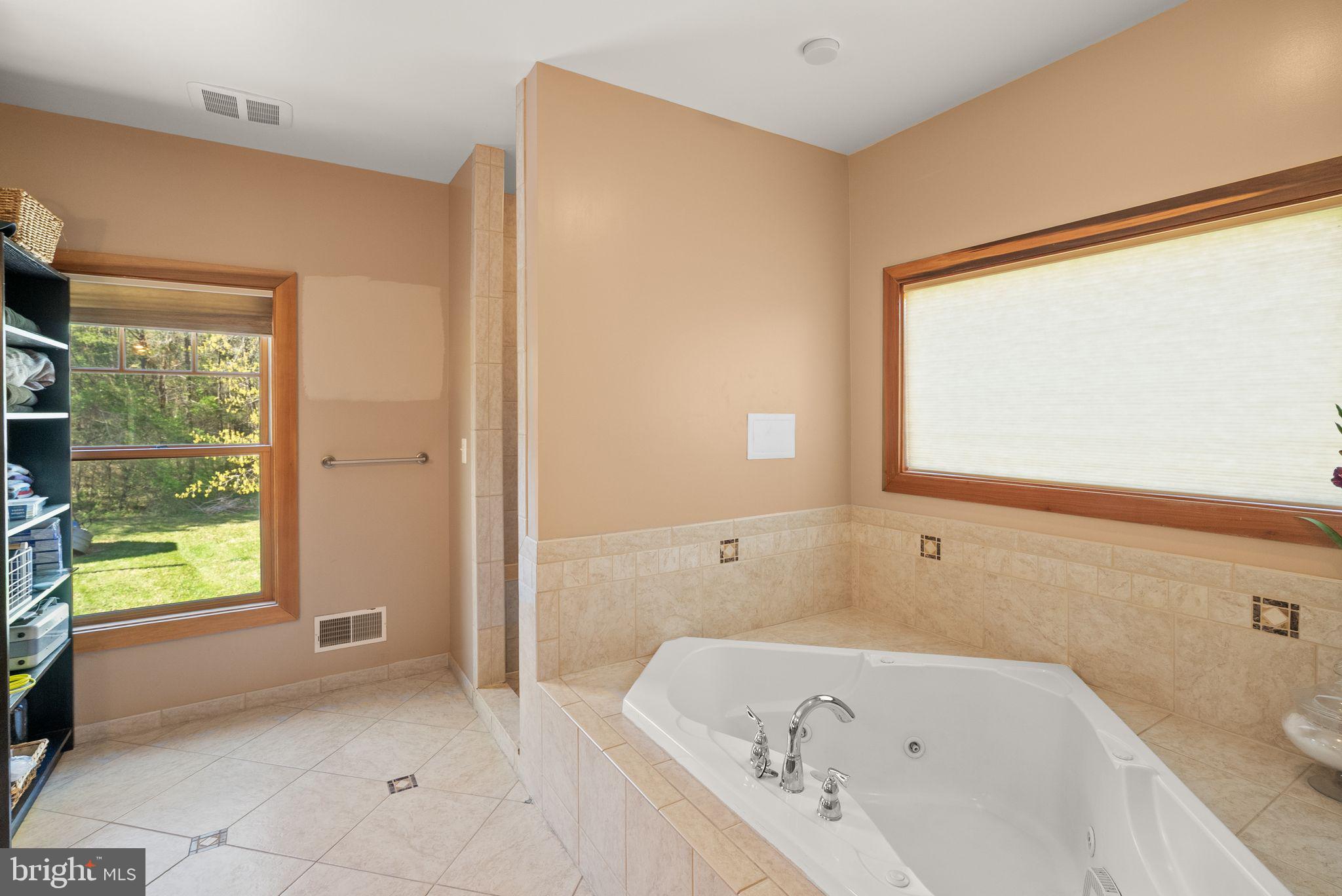 MACKENZIE MEADOWS - Residential