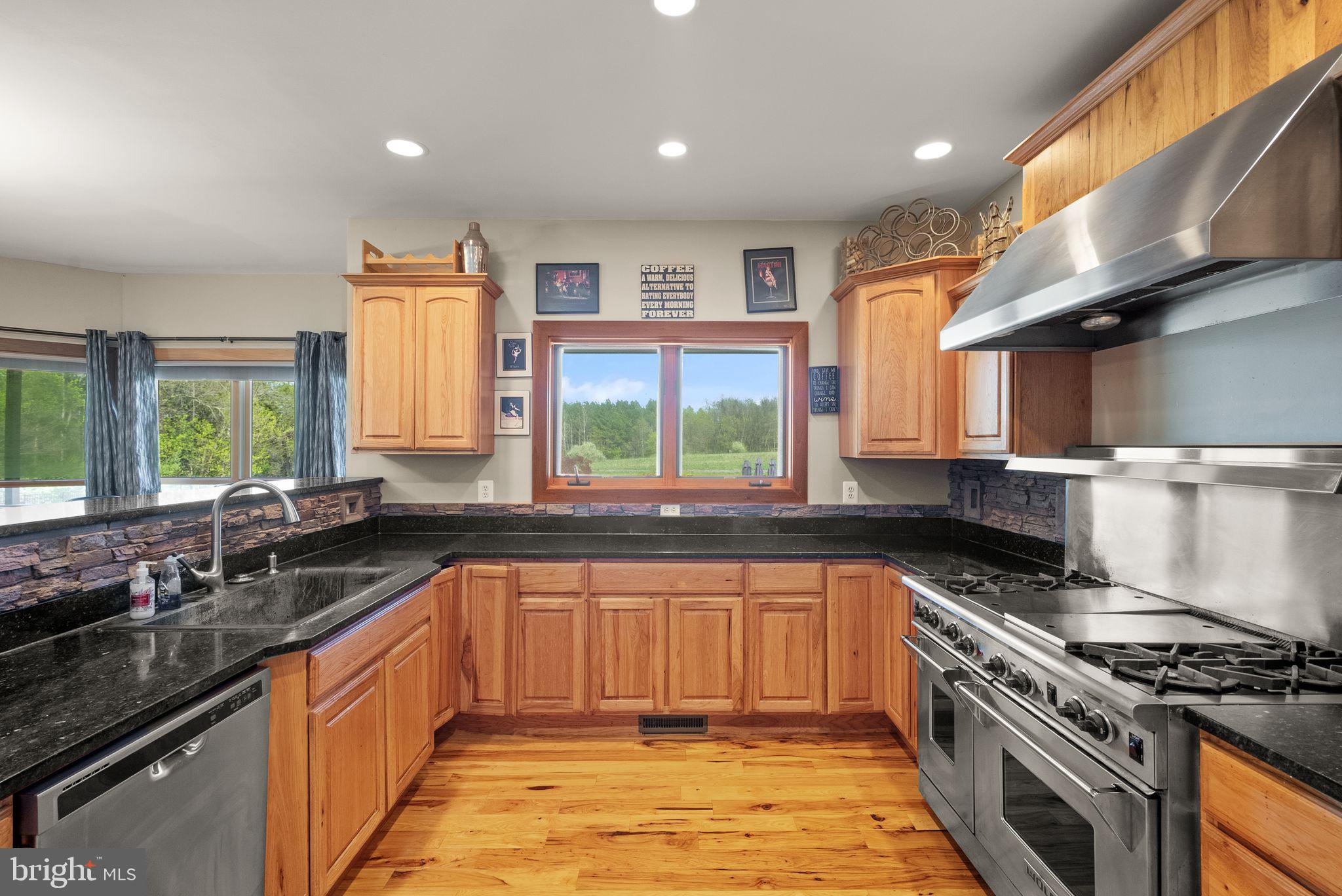 MACKENZIE MEADOWS - Residential