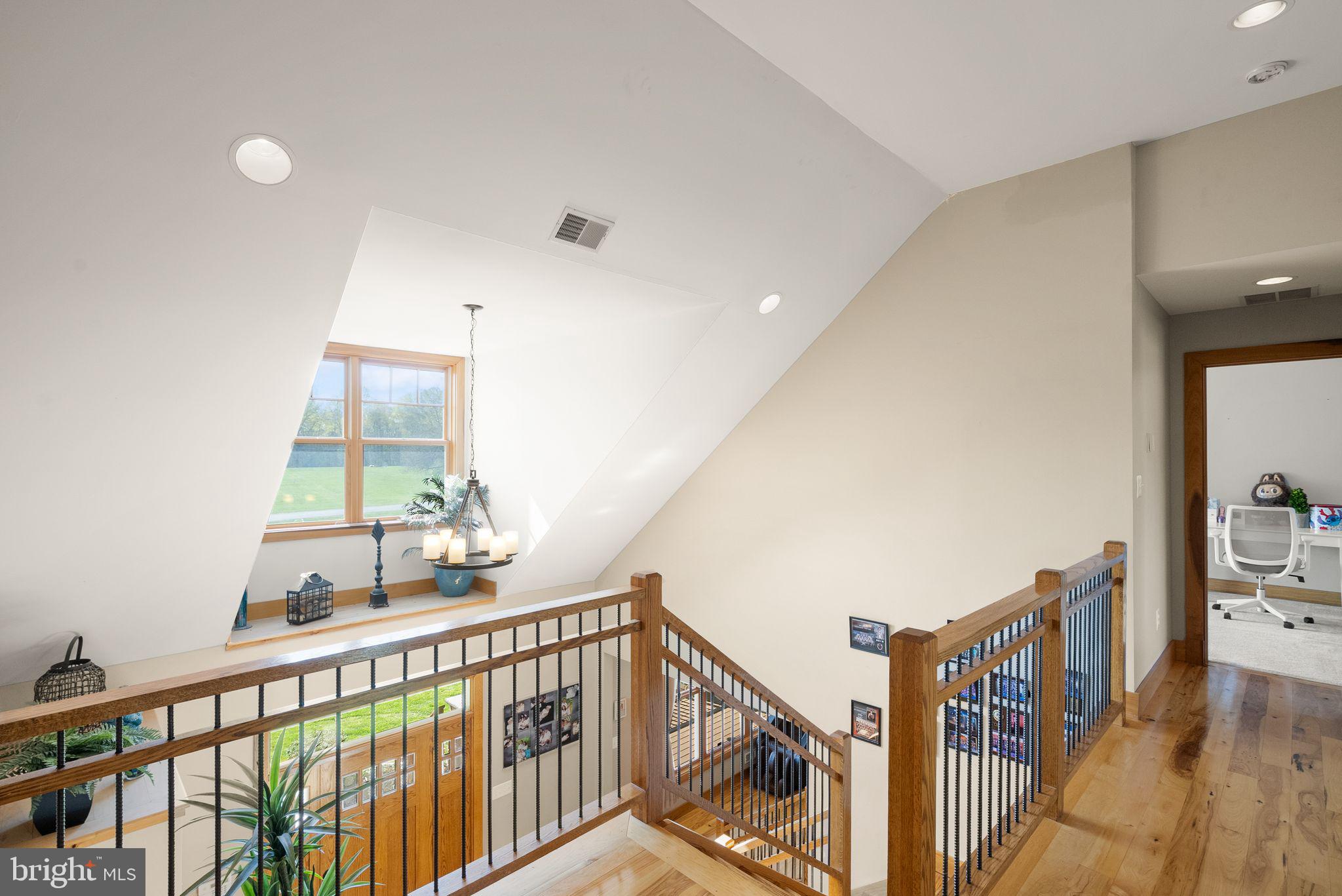 MACKENZIE MEADOWS - Residential