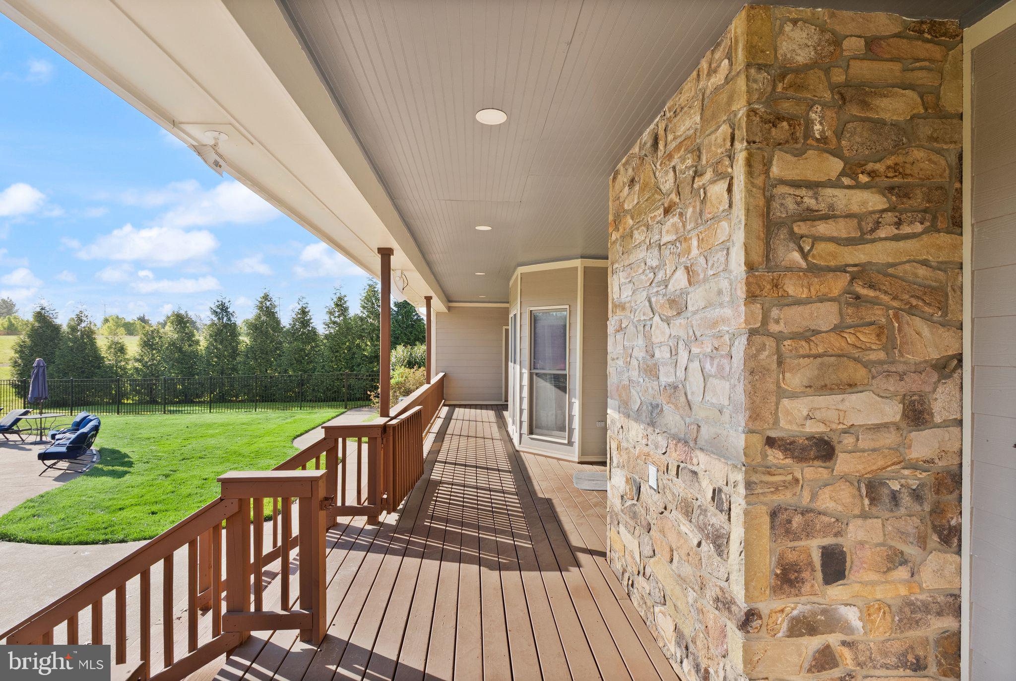 MACKENZIE MEADOWS - Residential