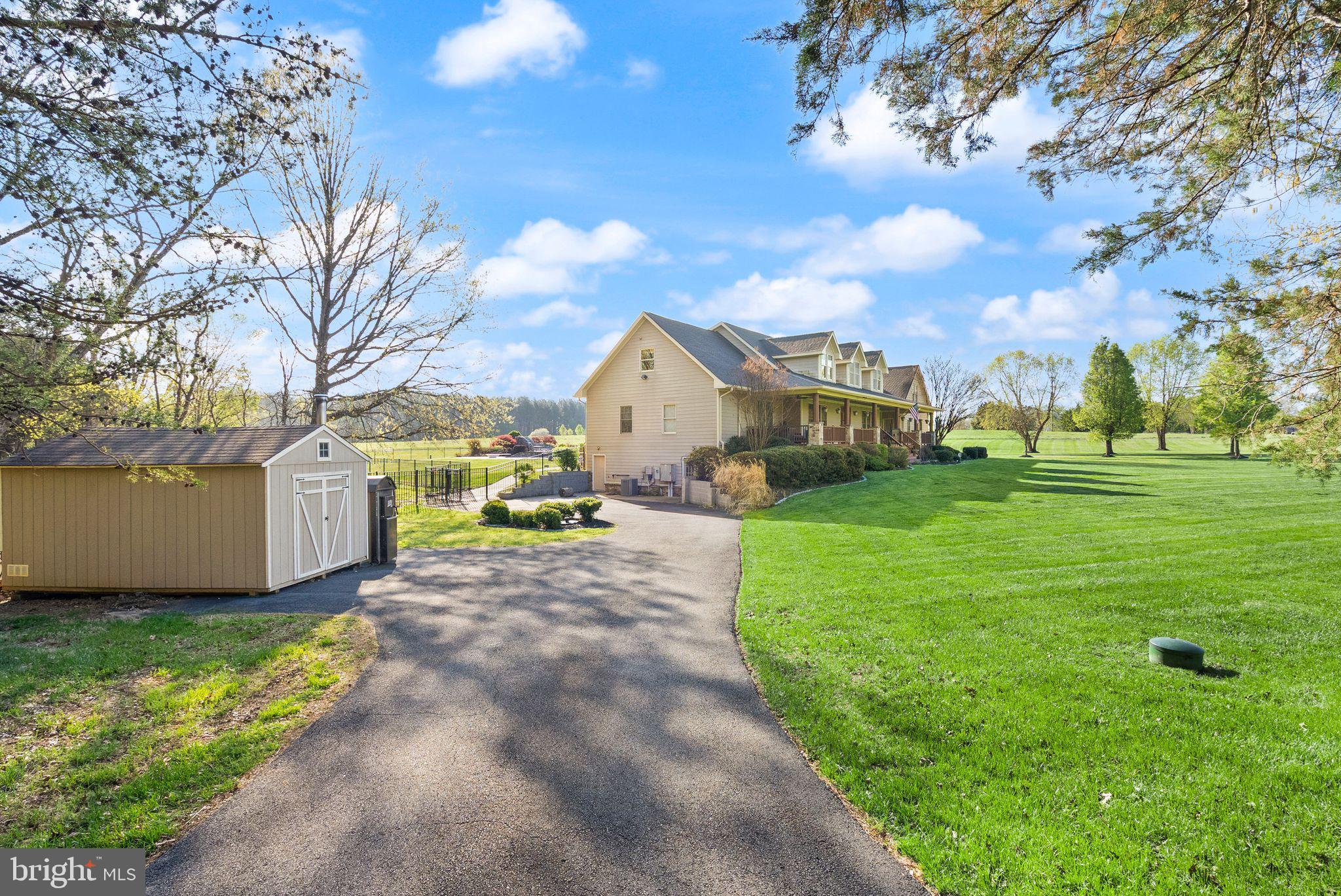 MACKENZIE MEADOWS - Residential