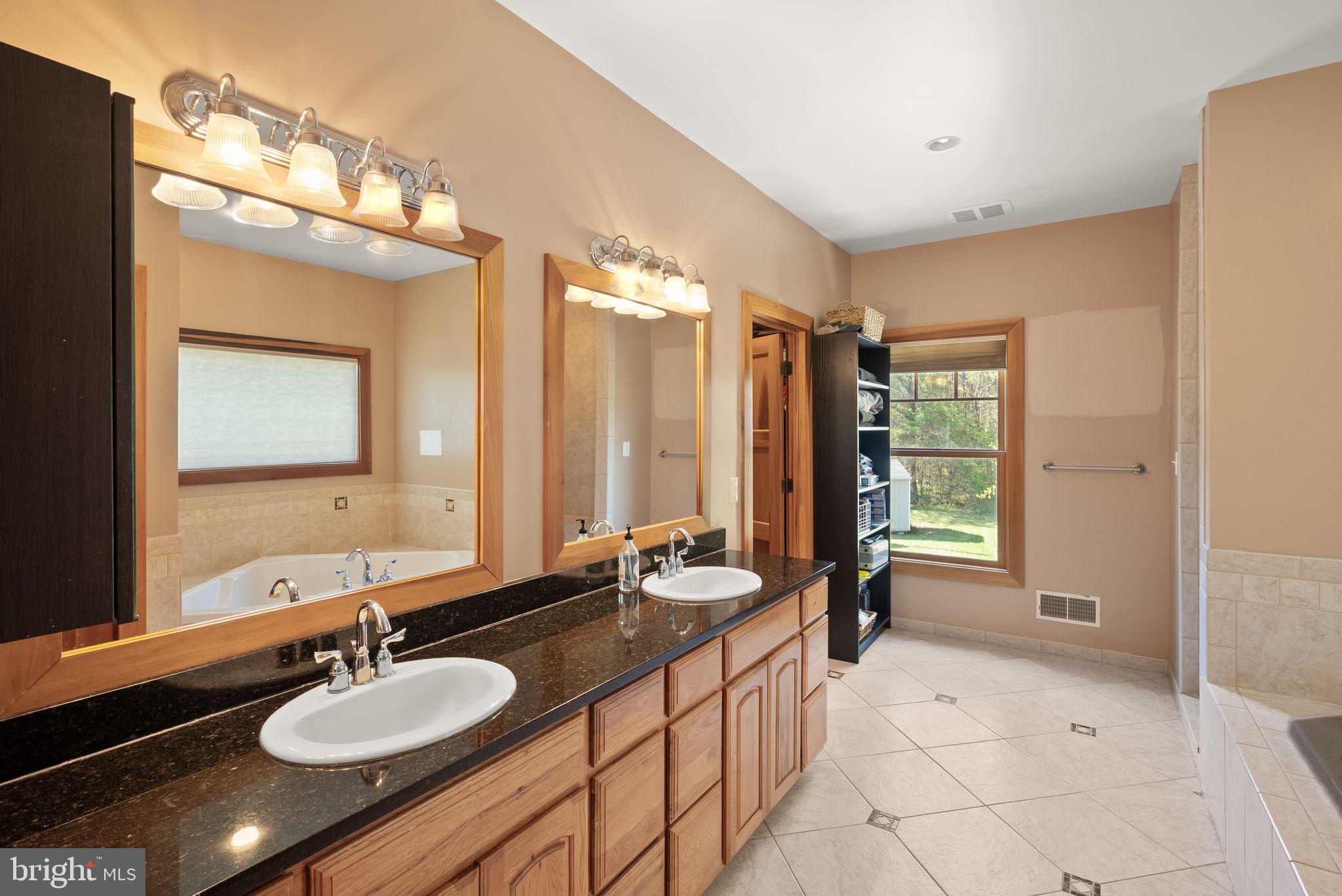 MACKENZIE MEADOWS - Residential